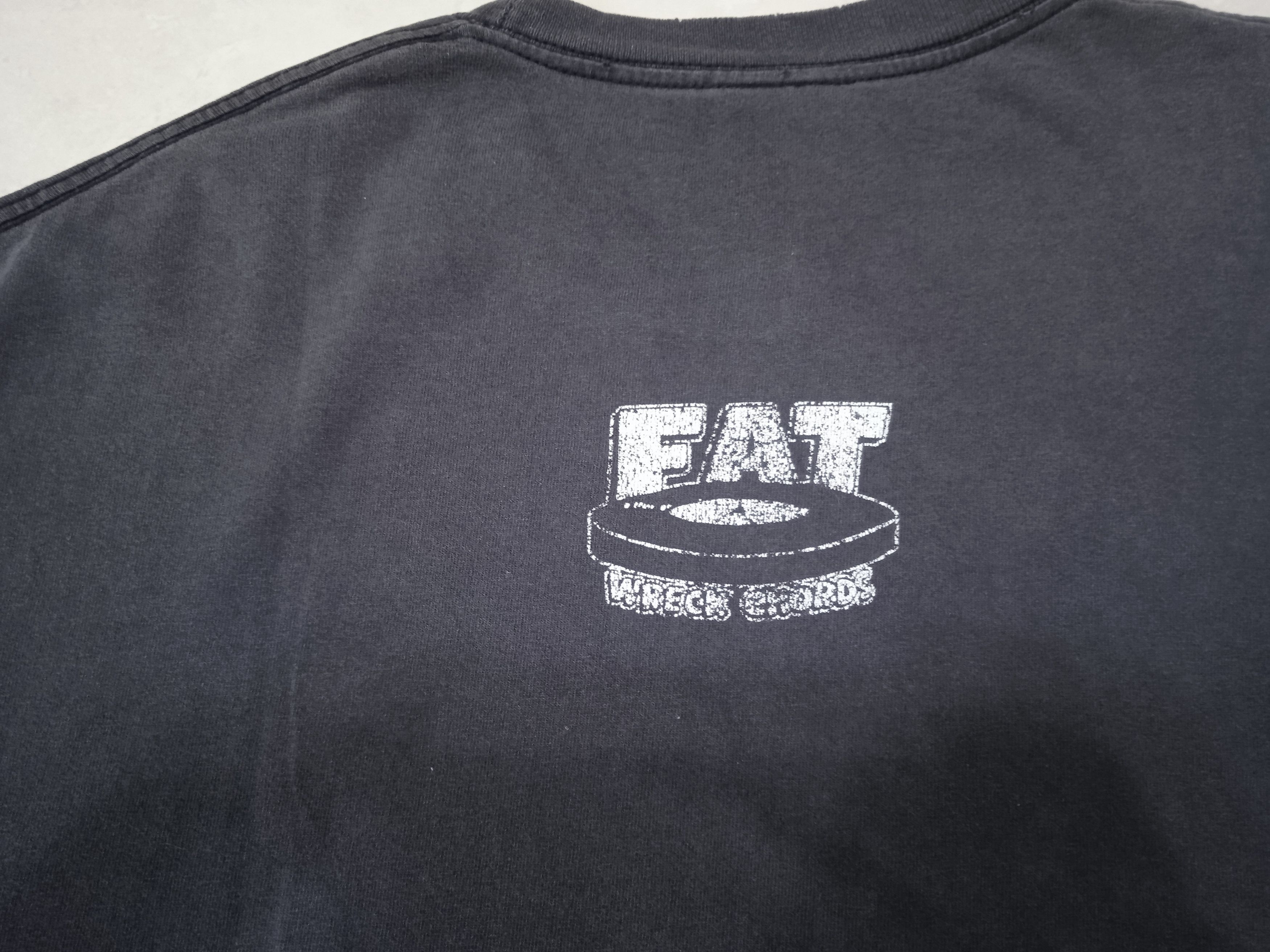 Band Tees Vintage 00s Fat Wreck Chords Mad Caddies T-Shirt Size US XL / EU 56 / 4 - 5 Thumbnail