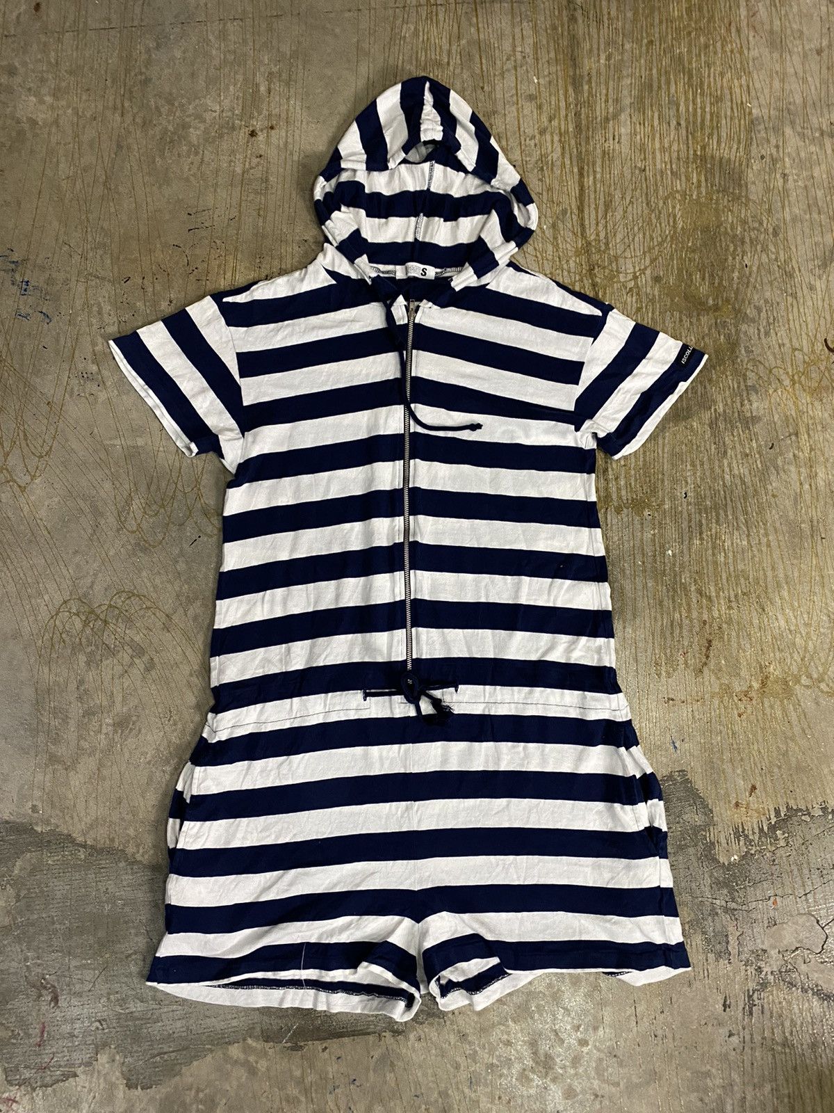 Issey Miyake 90s ISSEY SPORT I.S jumpsuit hoodie and short border Size 26" / US 2 / IT 38 - 2 Thumbnail