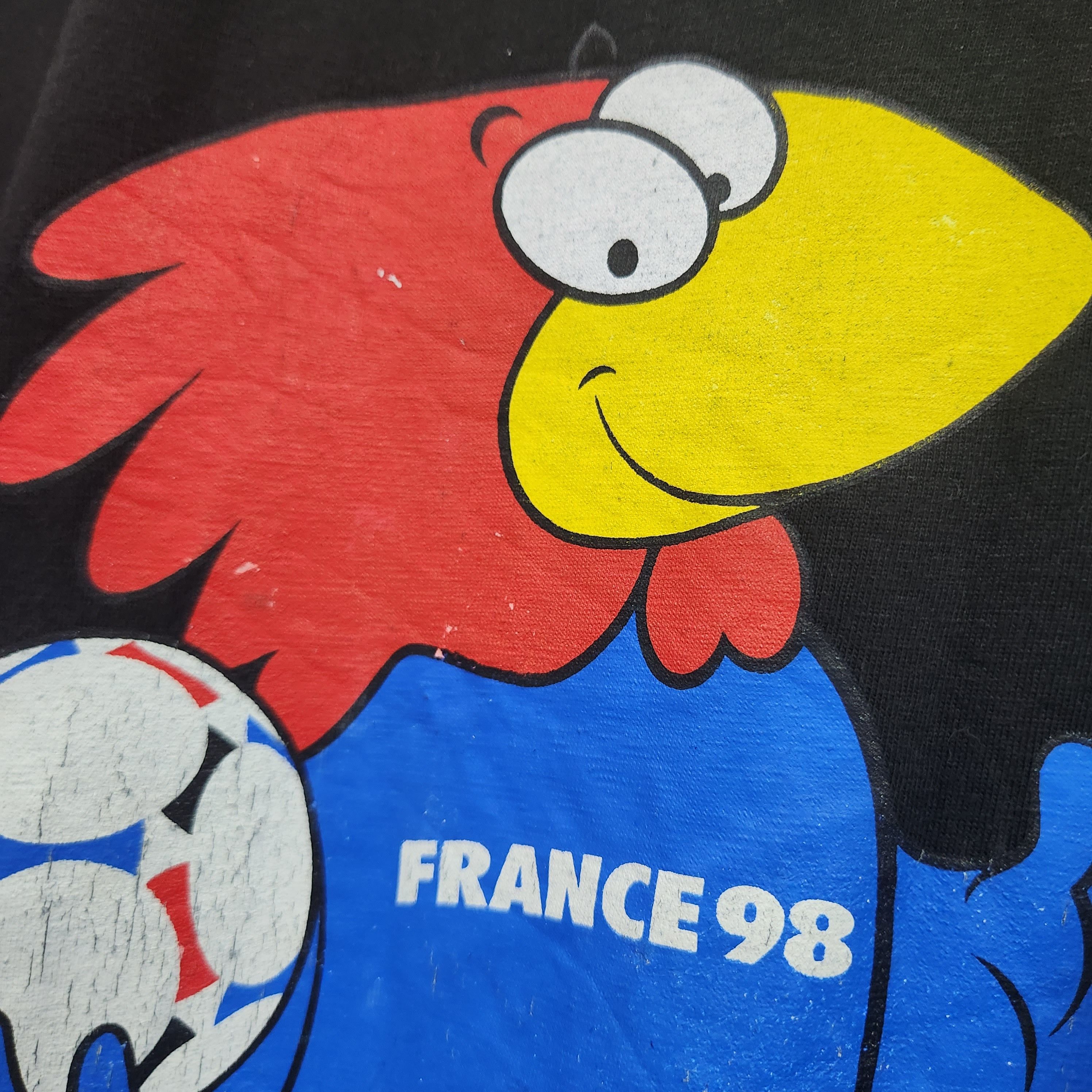 Vintage Vintage FIFA World Cup France 98 Single Stitches TShirt Size US L / EU 52-54 / 3 - 6 Thumbnail