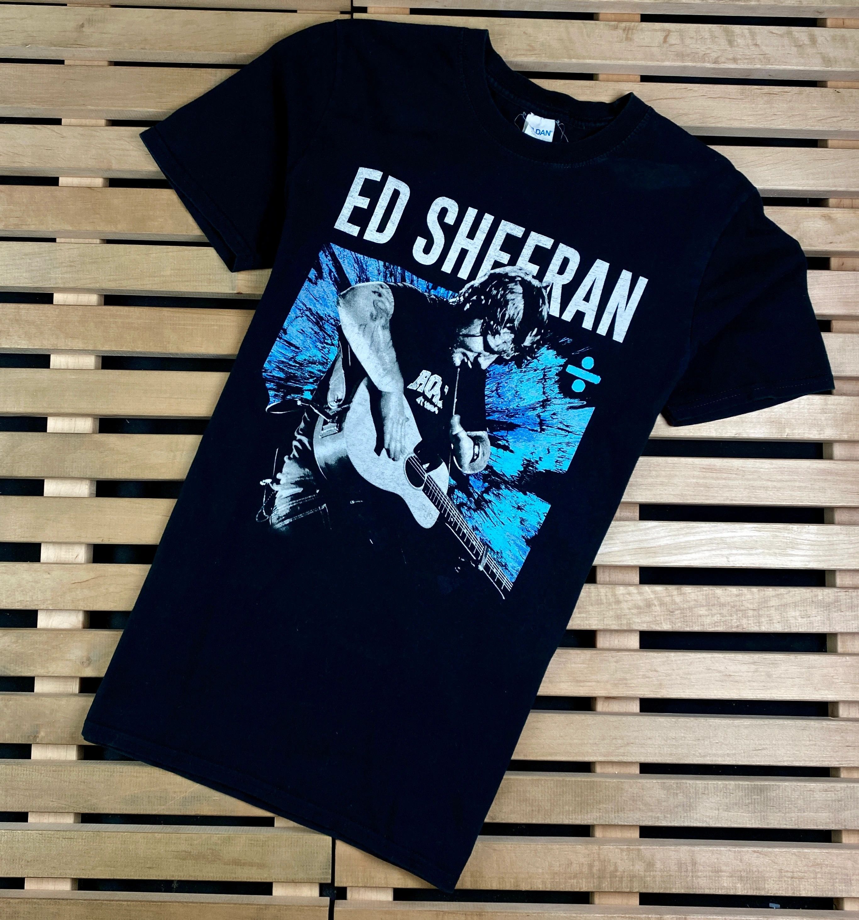 Band Tees × Vintage Mens Vintage T Shirt Ed Sheeran Size M Size US M / EU 48-50 / 2 - 1 Thumbnail