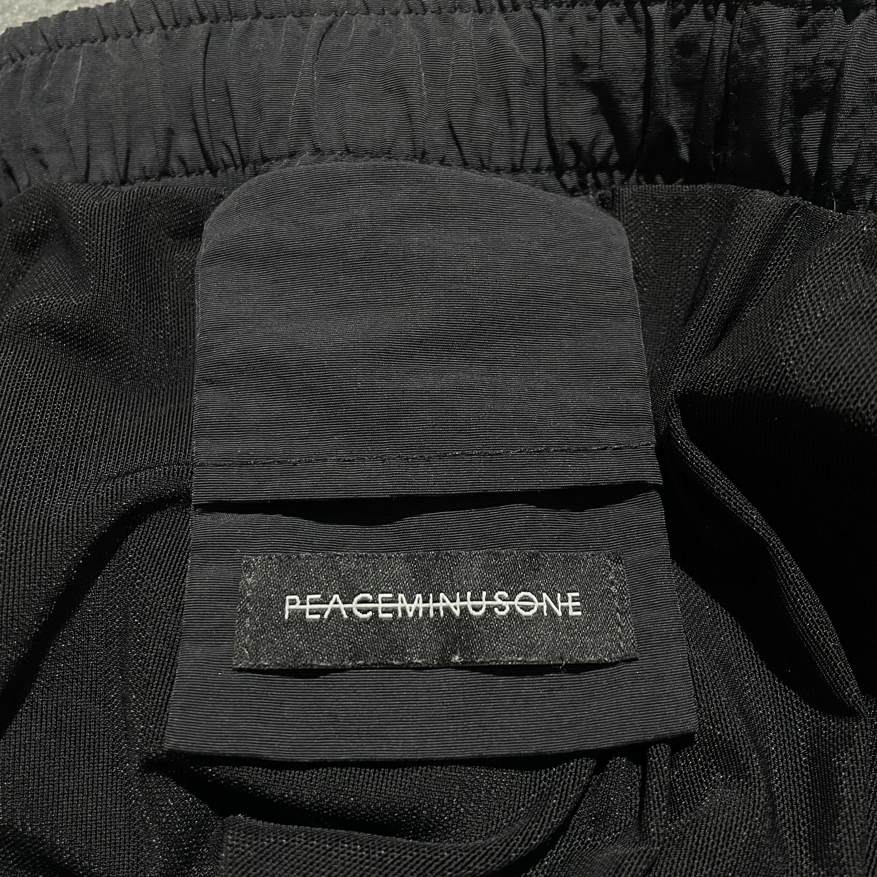 peaceminusone Peaceminusone Nylon Shorts Size US 32 / EU 48 - 7 Thumbnail