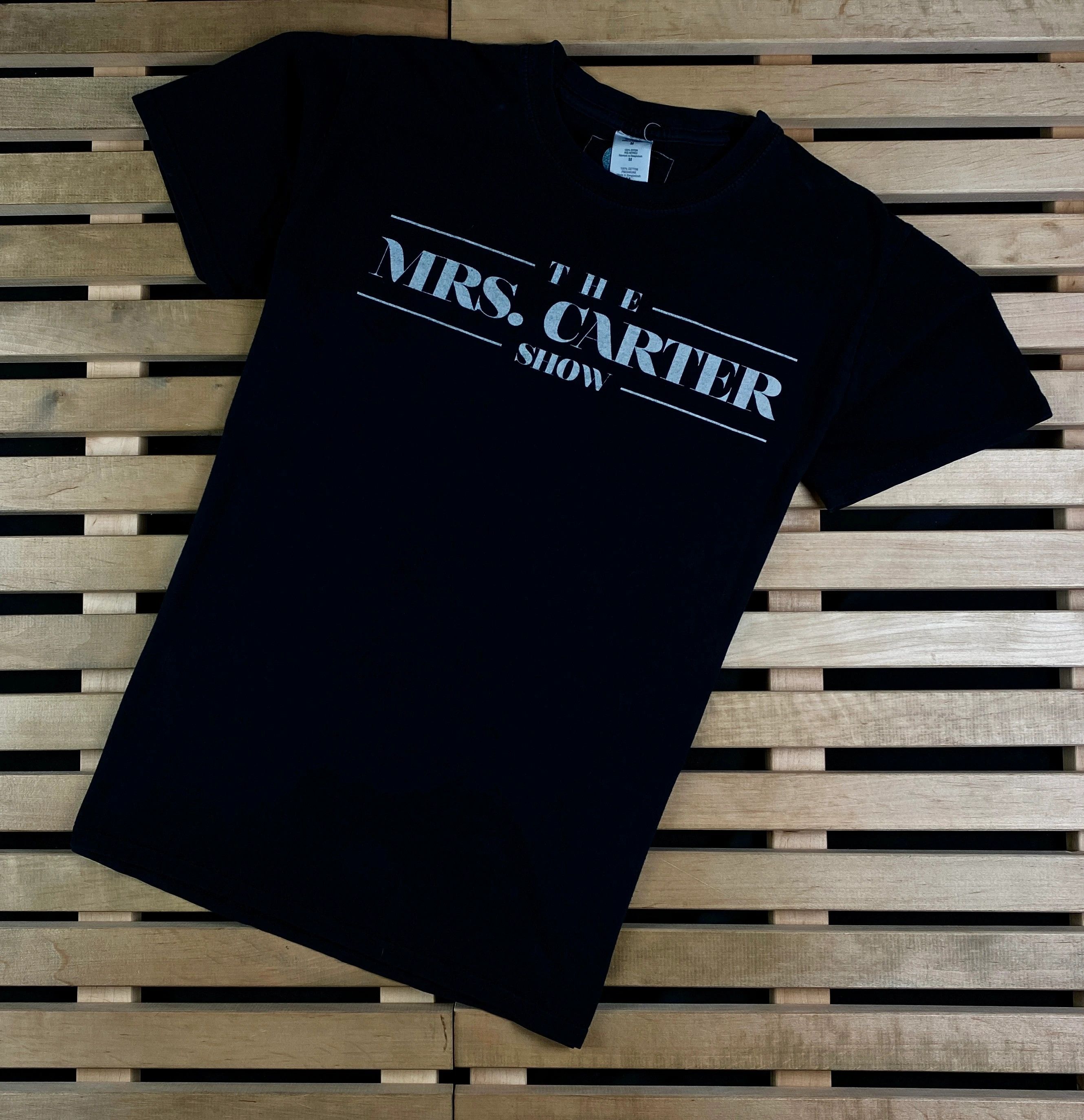 Band Tees × Vintage Mens Vintage T Shirt Beyonce World Tour Size M Size US M / EU 48-50 / 2 - 1 Thumbnail