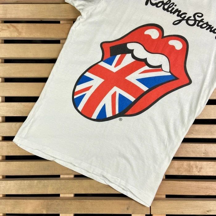 Band Tees Mens Vintage T Shirt The Rolling Stones Big Print Size M Size US M / EU 48-50 / 2 - 3 Thumbnail