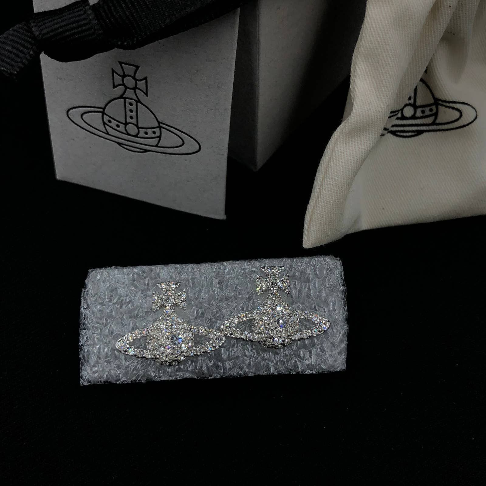 Palace × Vivienne Westwood Palace x Vivienne Westwood Orb Earrings