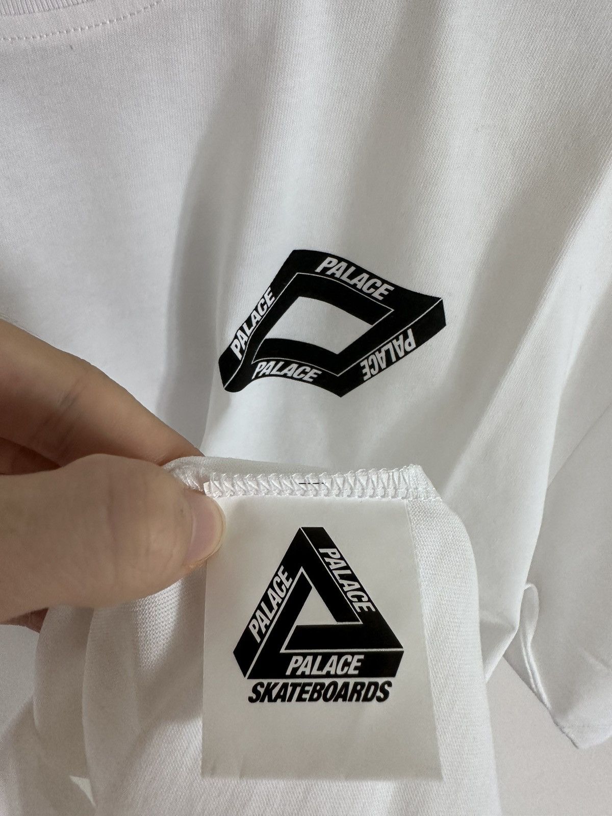 Palace Dodgy But Lush T-SHIRT Size US M / EU 48-50 / 2 - 5 Thumbnail