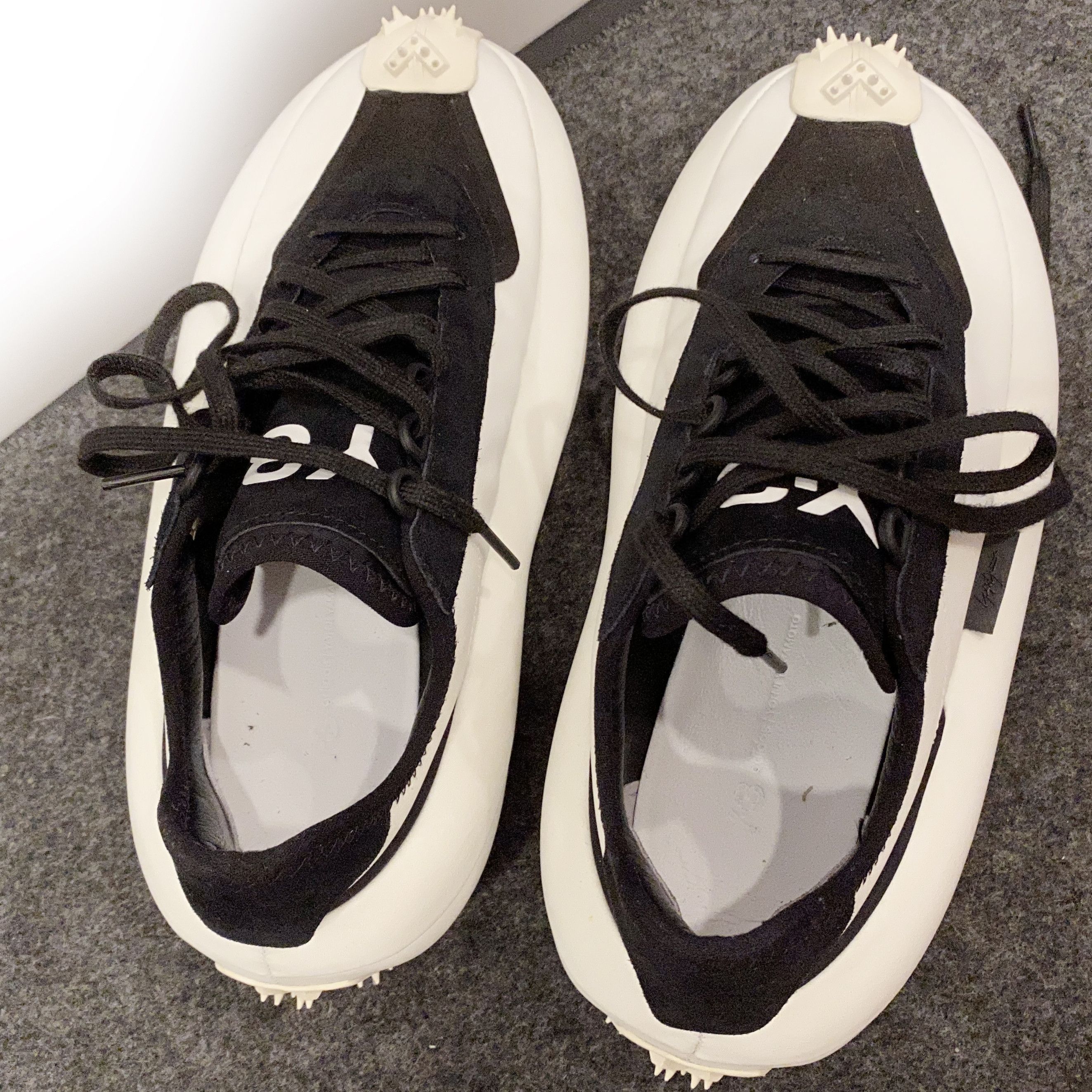 Y-3 Y-3 MAKURA SNEAKER Size US 6 / EU 39 - 3 Thumbnail