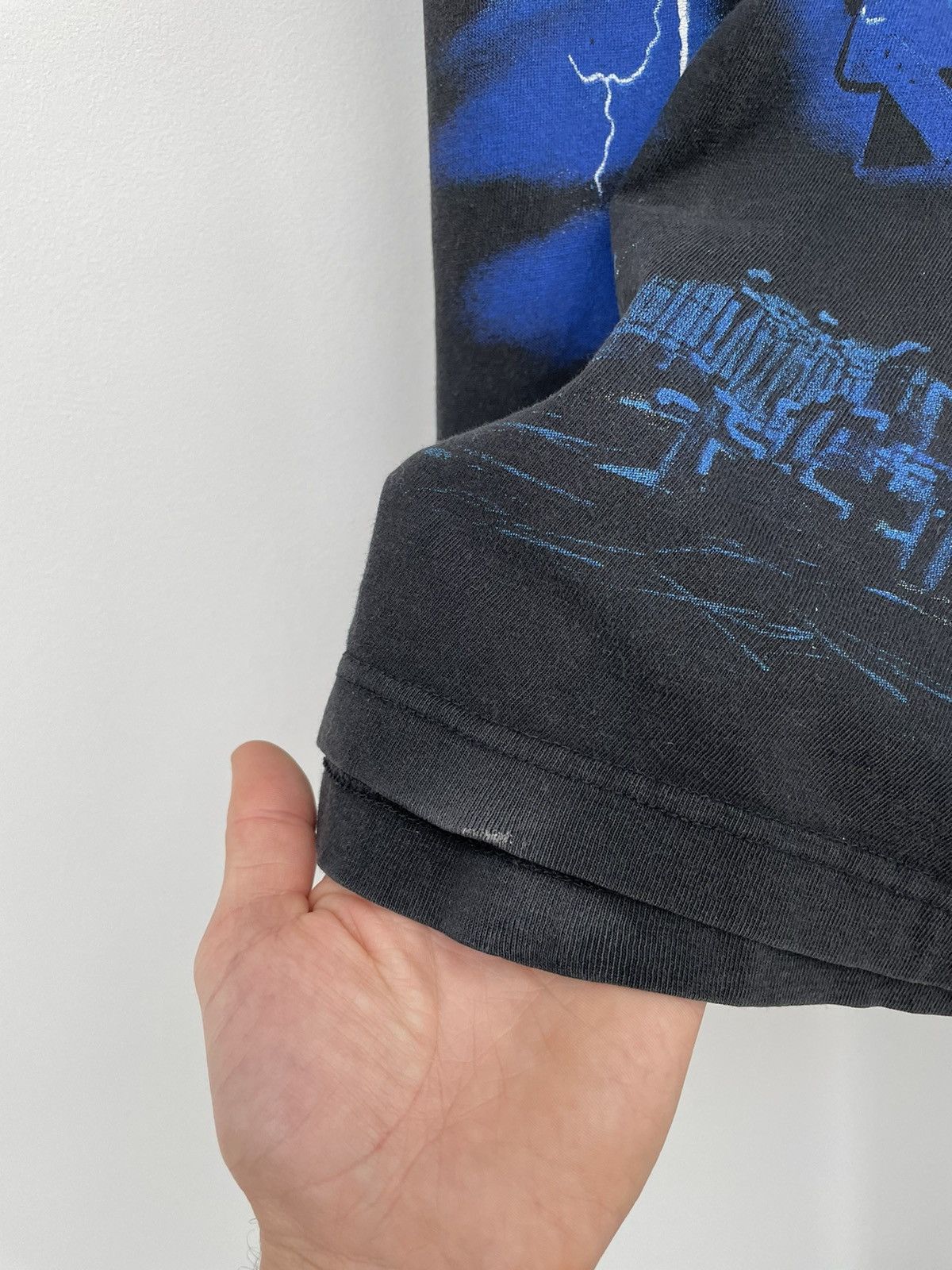 Band Tees × Metallica × Vintage Vintage Metallica 90s Metal Band Promo Tee Size US L / EU 52-54 / 3 - 6 Thumbnail