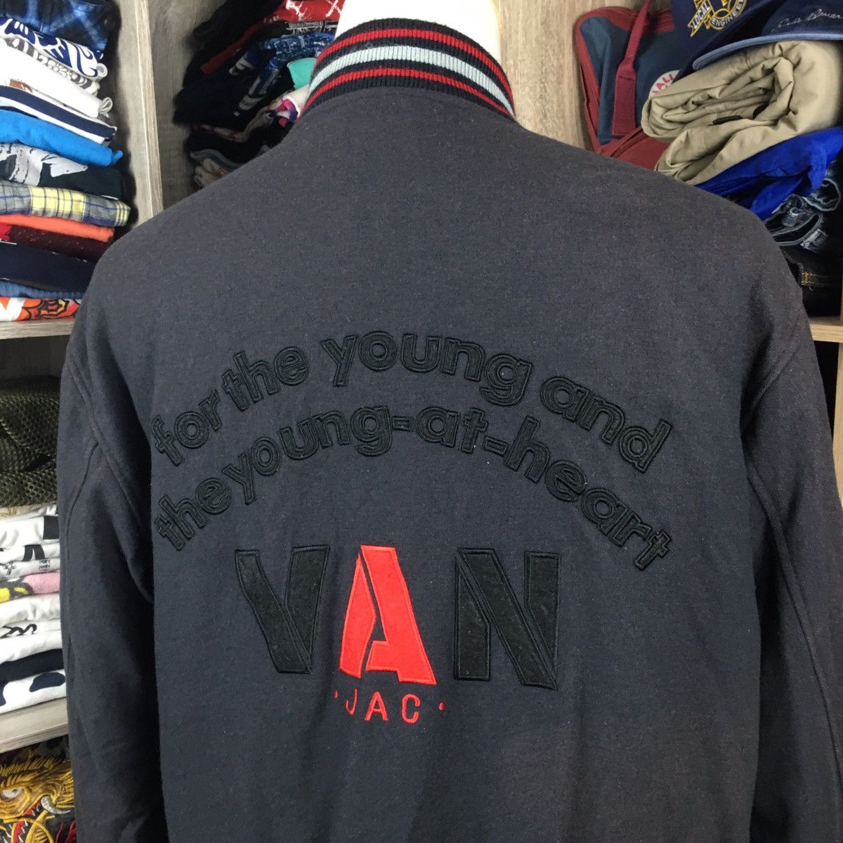 Japanese Brand × Van 💥Vintage Van Jac Big Logo Varsity Jacket Travis Style Size US L / EU 52-54 / 3 - 4 Thumbnail