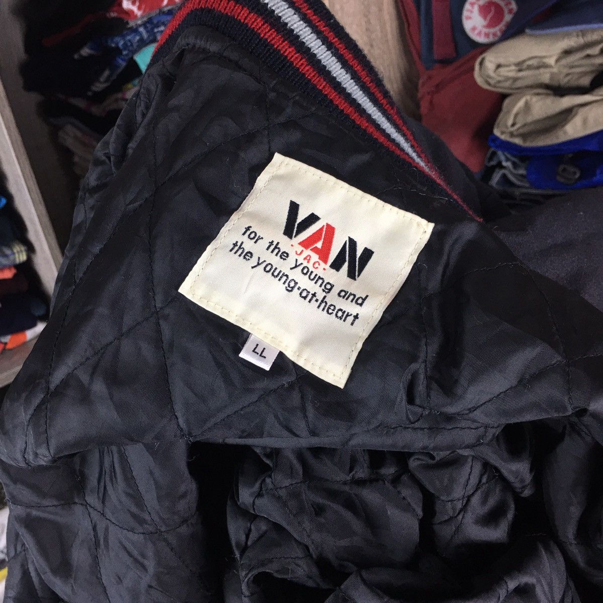Japanese Brand × Van 💥Vintage Van Jac Big Logo Varsity Jacket Travis Style Size US L / EU 52-54 / 3 - 6 Thumbnail