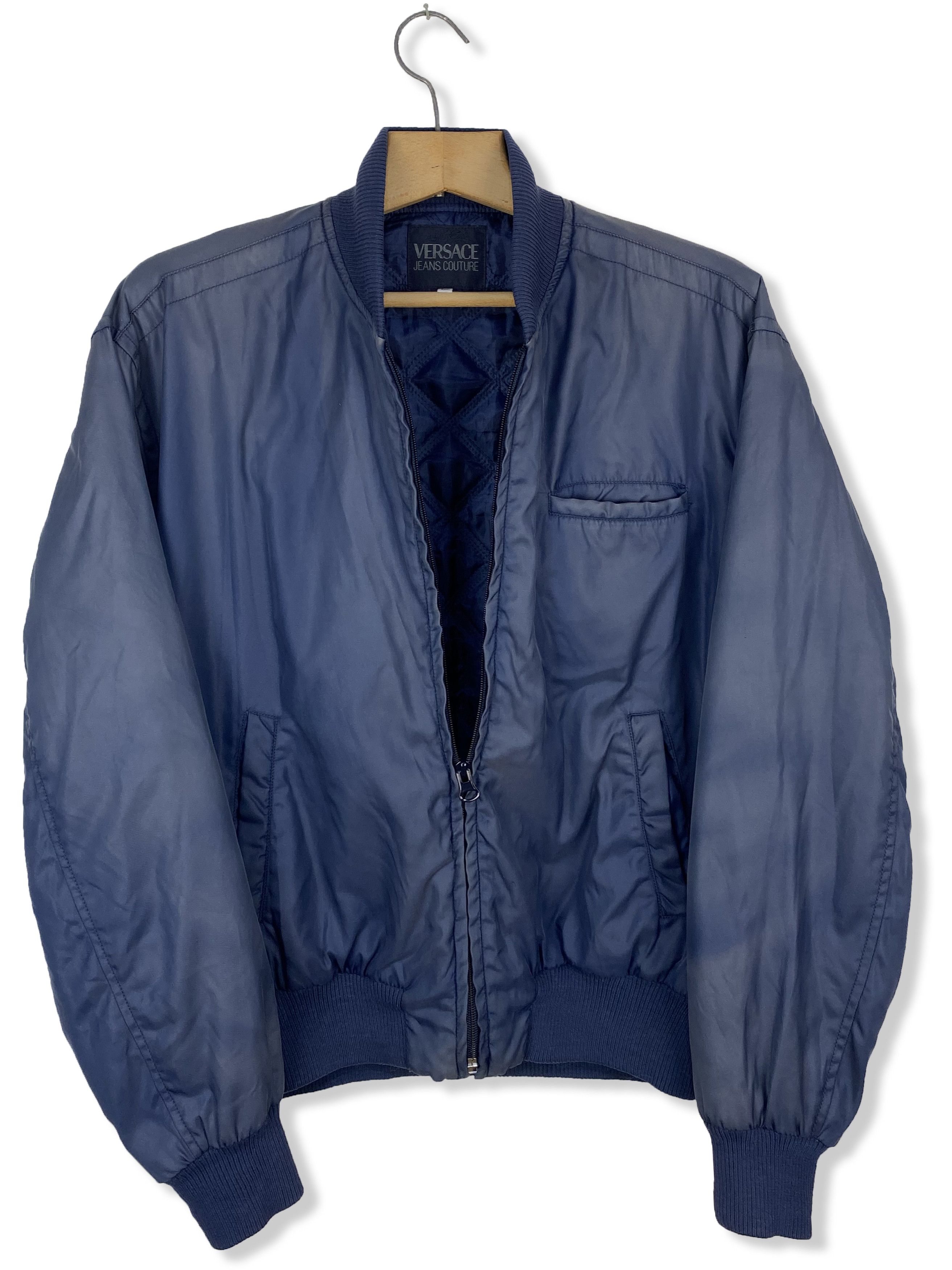 Versace Jeans Couture Vintage VERSACE Navy Faded Bomber Big Logo M377 Size US L / EU 52-54 / 3 - 5 Thumbnail