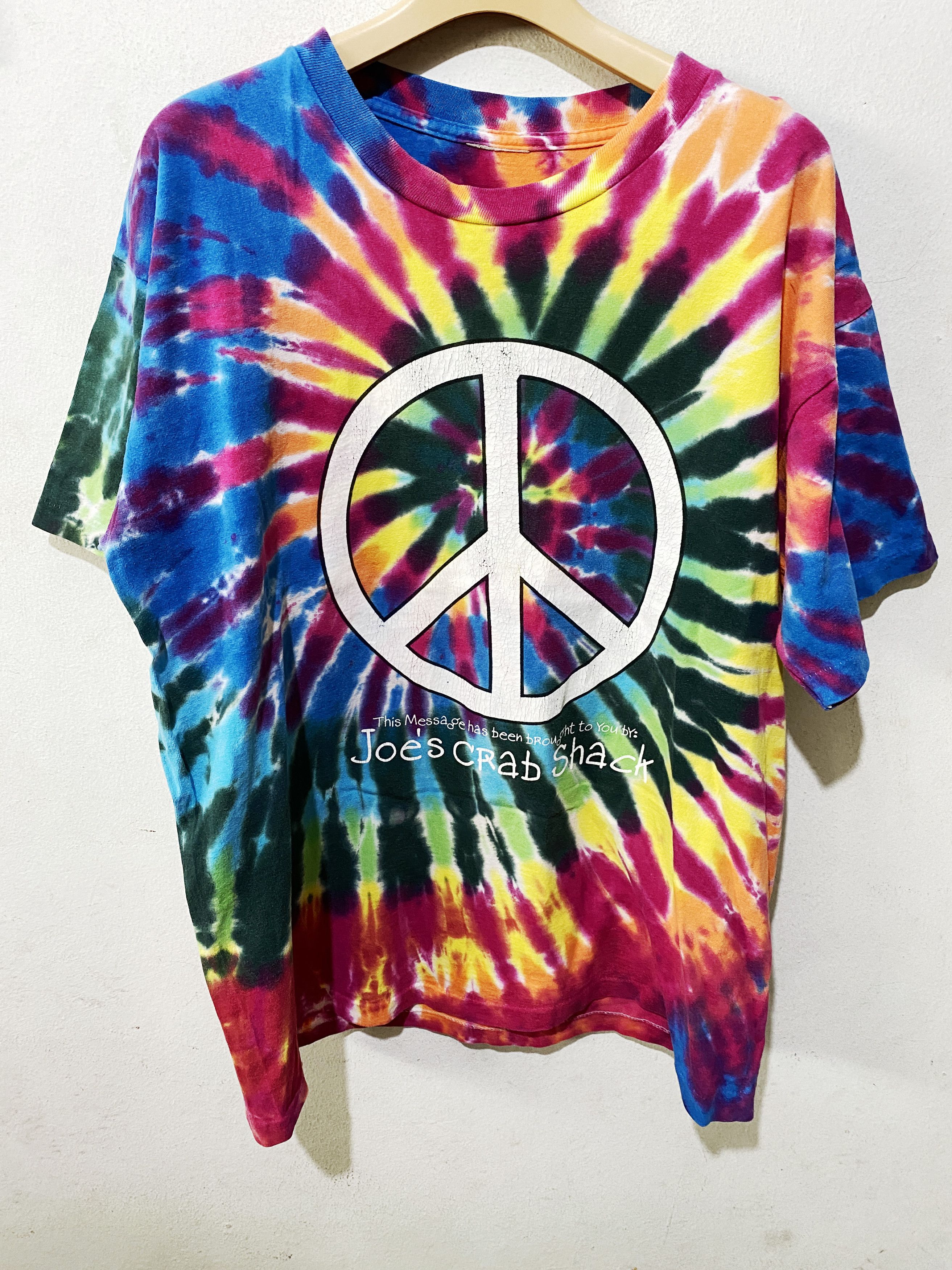 Vintage 90s Peace Love and Crabs Shirt
