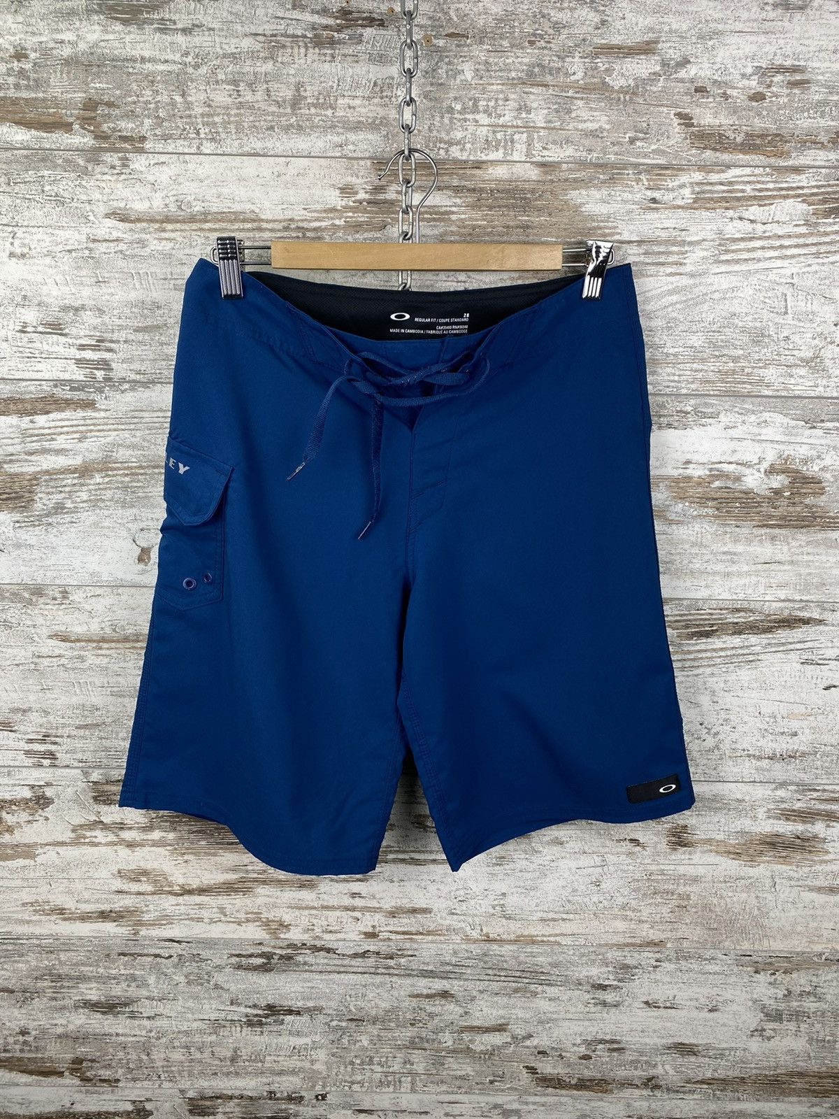 Japanese Brand × Oakley Mens Vintage Oakley cargo shorts y2k streetwear Japanese Size US 28 / EU 44 - 2 Thumbnail