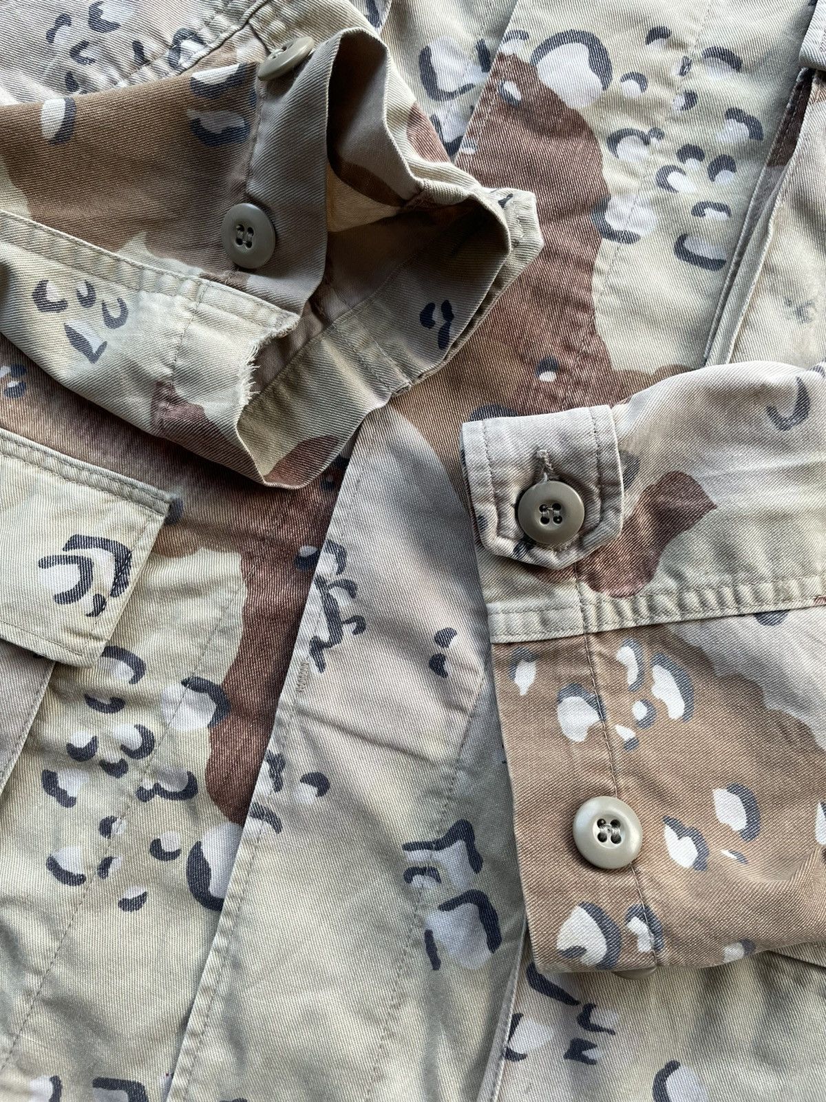 Vintage Vintage Us army Desert Battle Dress Uniform Size US L / EU 52-54 / 3 - 11 Thumbnail