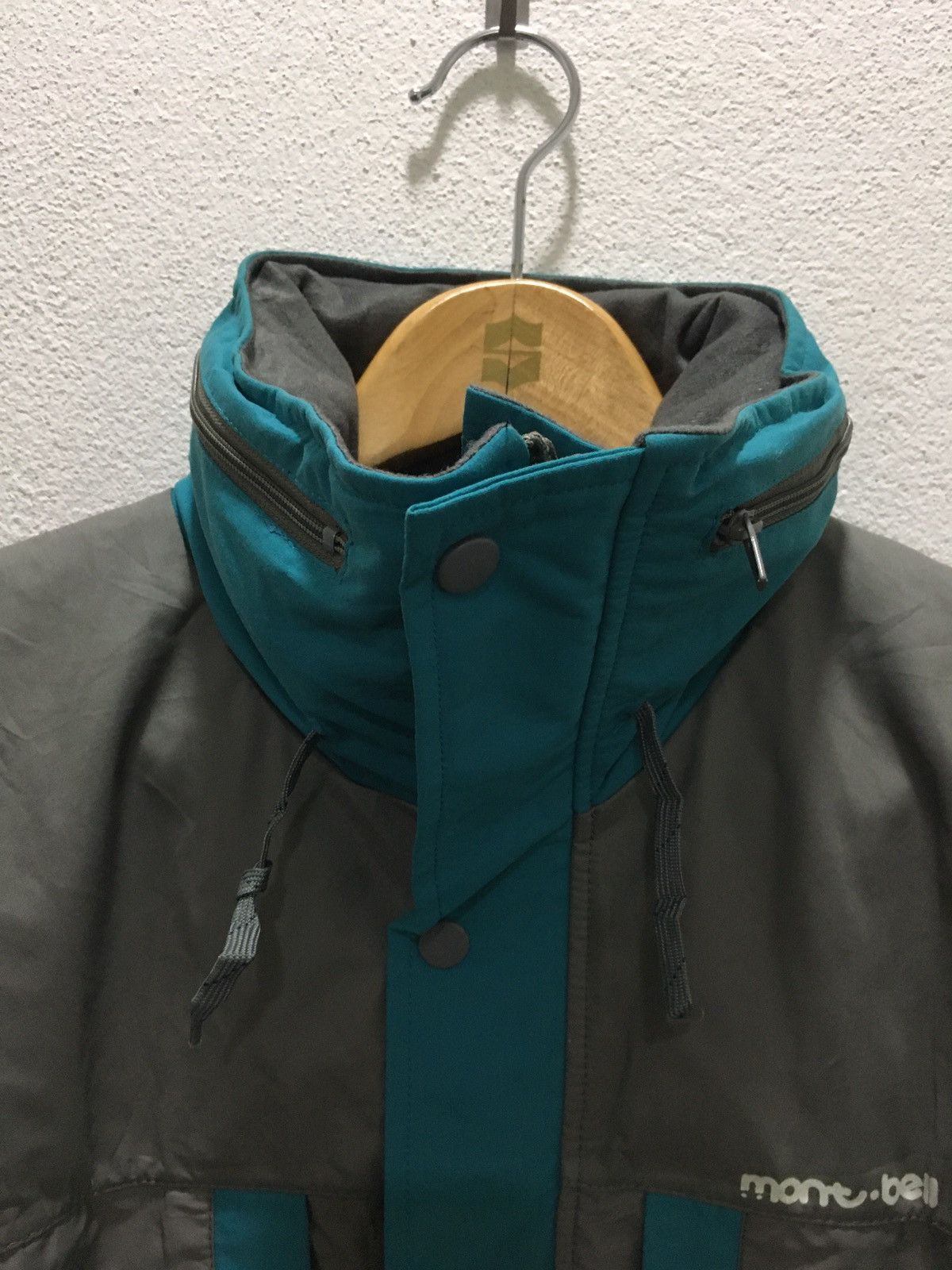 Montbell MONTBELL JACKET POCKET GORETAX WATERPROOF HOODIE Size US M / EU 48-50 / 2 - 5 Thumbnail