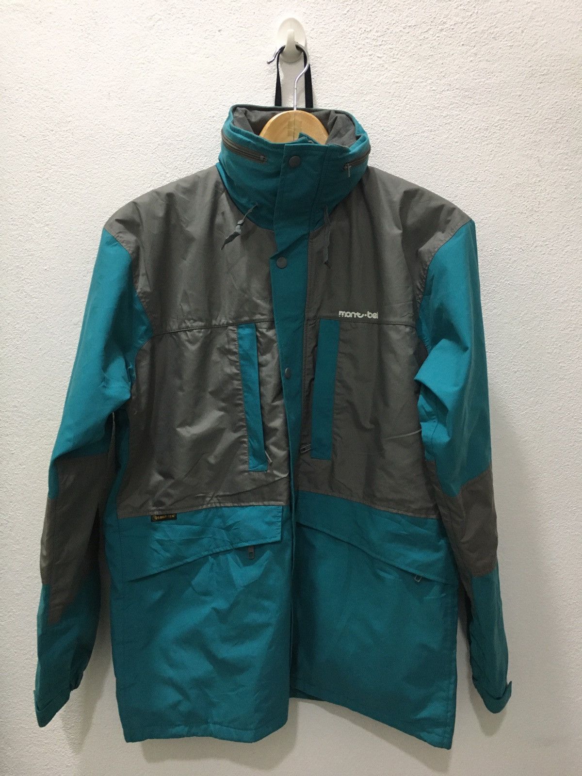 Montbell MONTBELL JACKET POCKET GORETAX WATERPROOF HOODIE Size US M / EU 48-50 / 2 - 1 Thumbnail