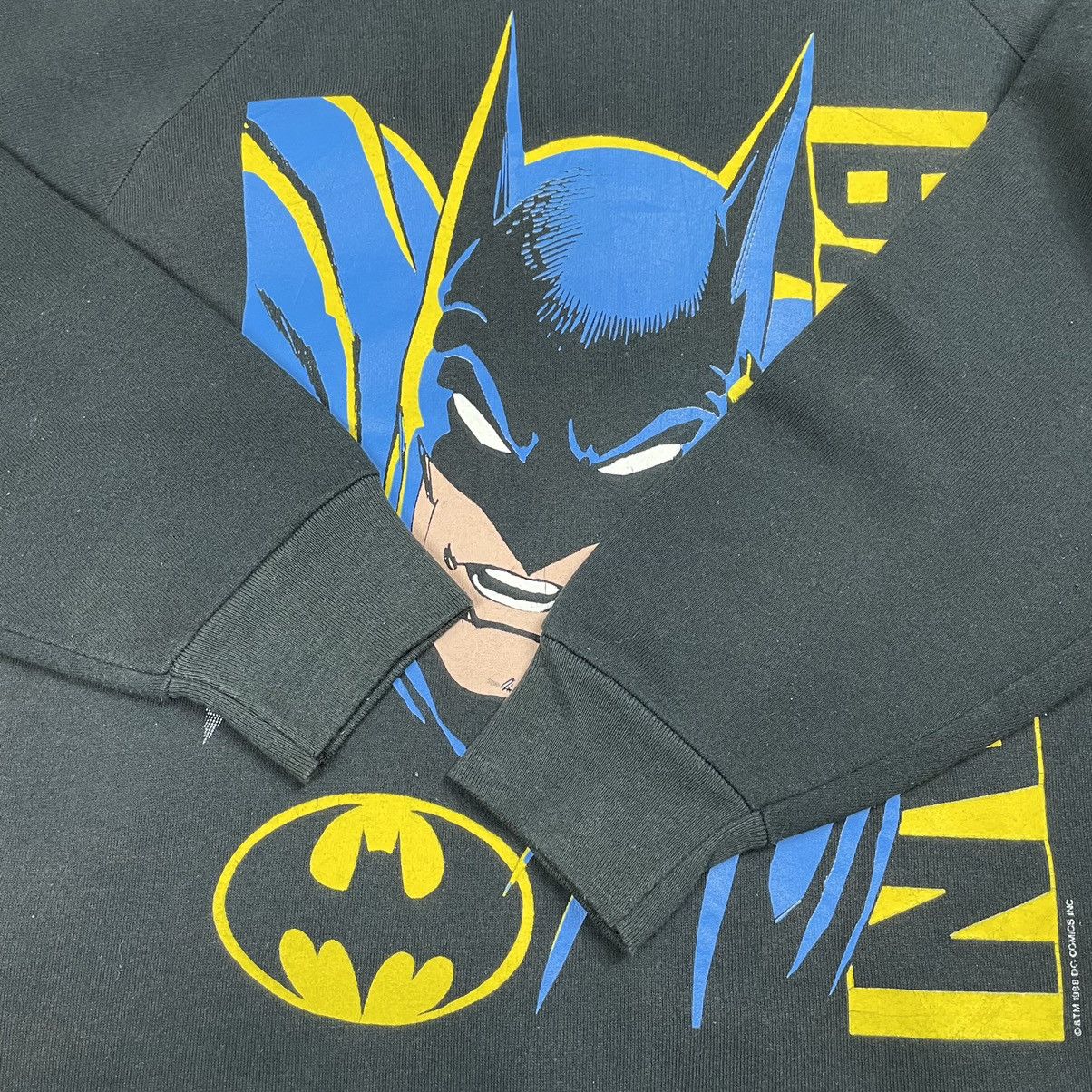 DC Comics Vintage 80’s Batman Big Face Sweatshirt Size US L / EU 52-54 / 3 - 11 Thumbnail