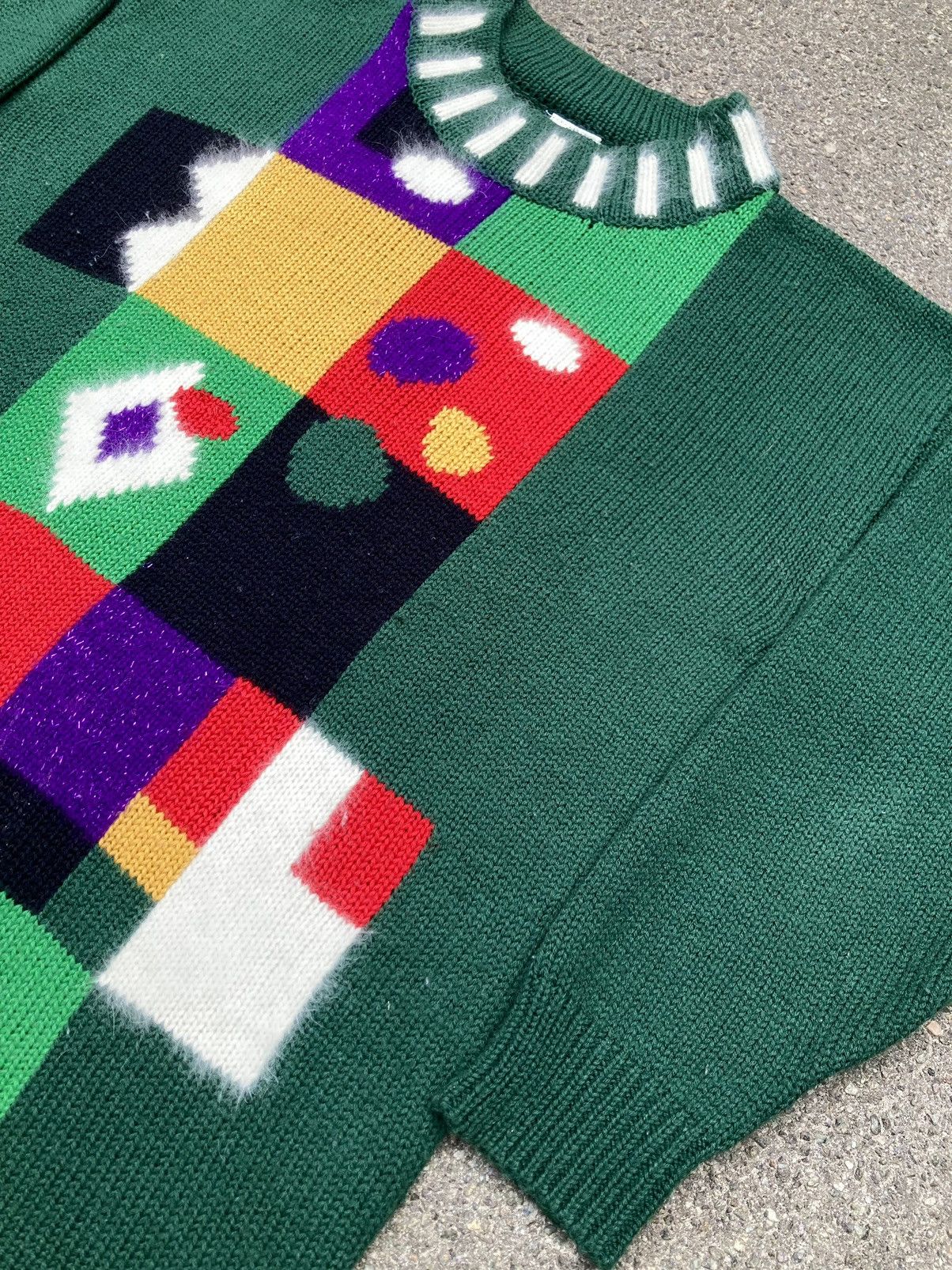 Vintage Vintage Jagro Geometrical Pattern Green Wool Sweater Size 44 Size M / US 6-8 / IT 42-44 - 3 Thumbnail