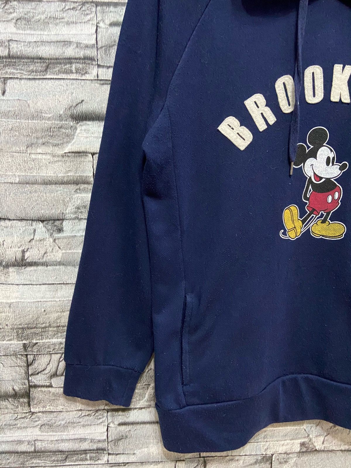 Mickey Mouse Vintage Mickey Mouse hoodie Brooklyn big logo size L fit M Size US M / EU 48-50 / 2 - 5 Thumbnail
