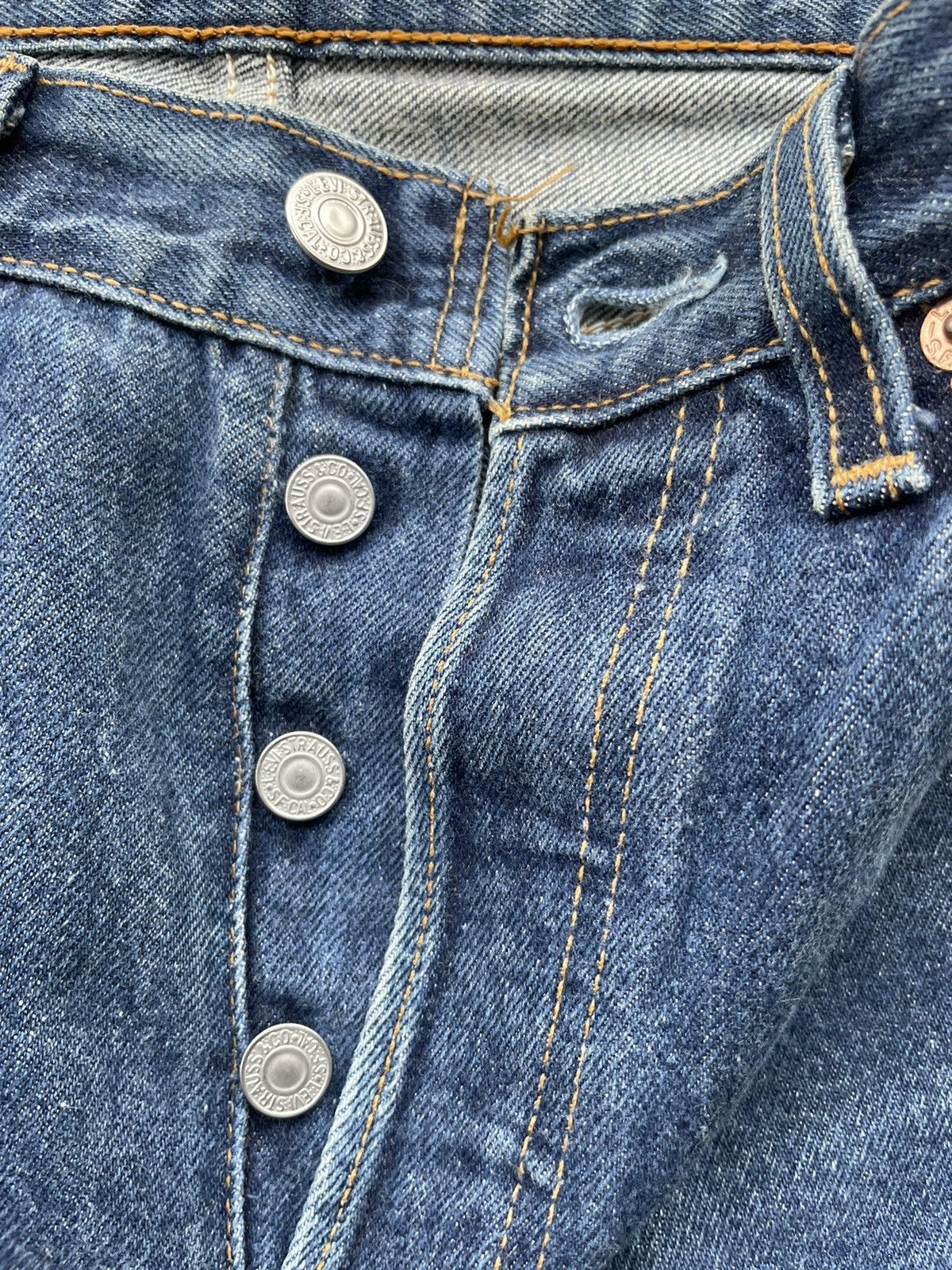 Levi's Vintage Levis 501 2001 Usa Denim Size 28" / US 6 / IT 42 - 18 Thumbnail