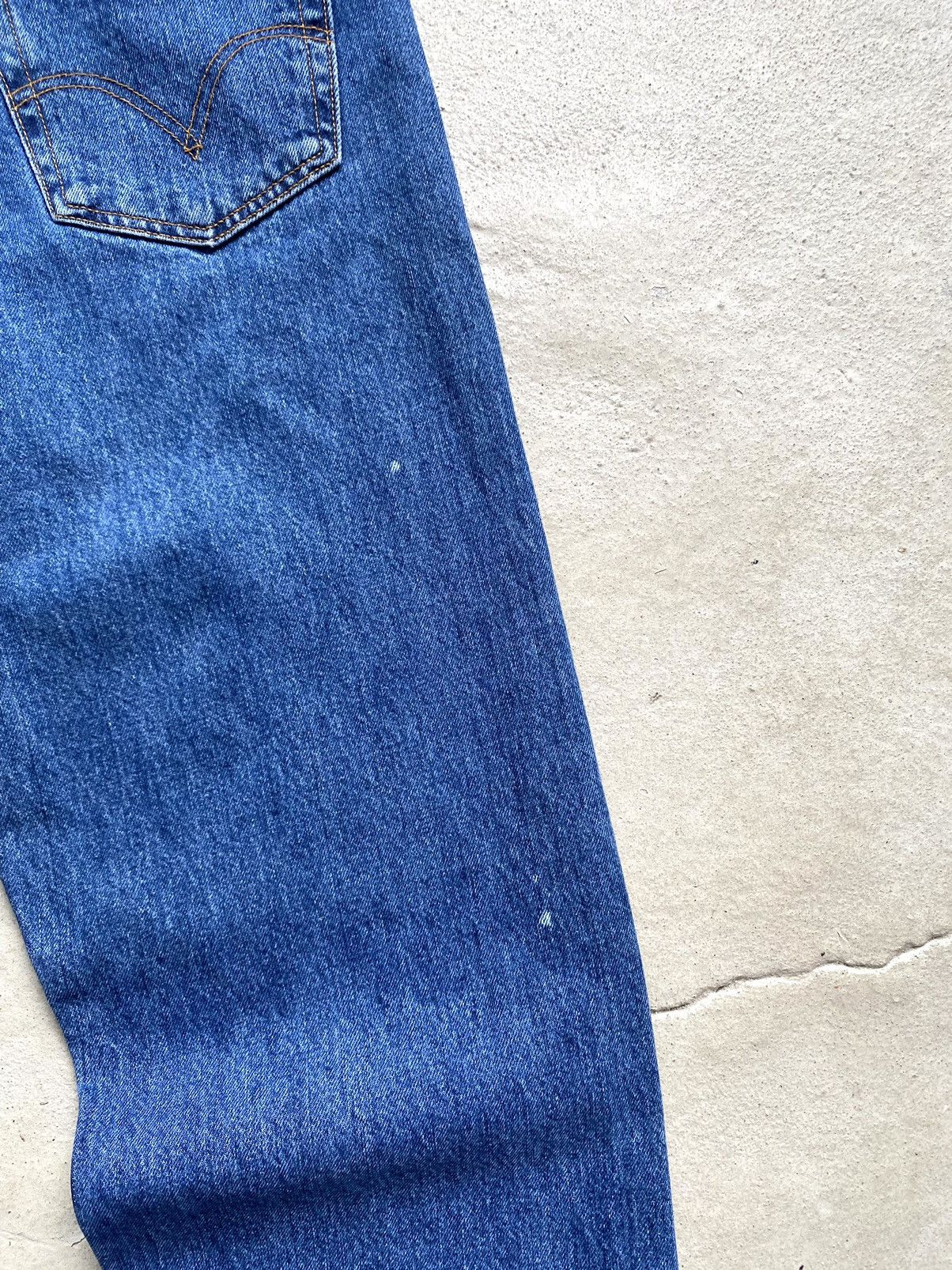 Levi's Vintage 90s Levi's 501 Washed Blue Denim Jeans Size US 36 / EU 52 - 14 Thumbnail