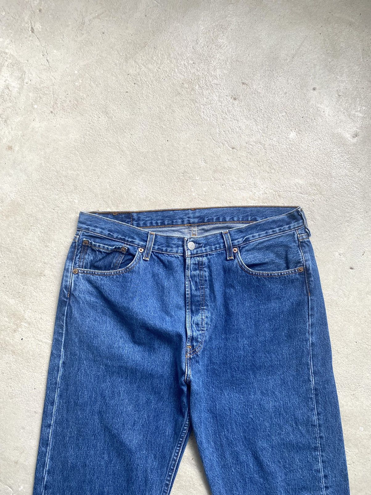 Levi's Vintage 90s Levi's 501 Washed Blue Denim Jeans Size US 36 / EU 52 - 4 Thumbnail