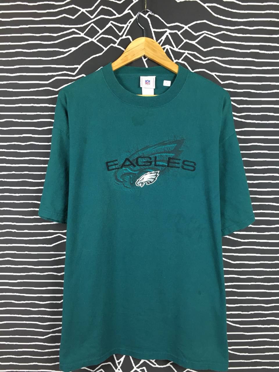 NFL Vtg NFL Philadelphia Eagles Embroided Made in Usa Tee Size US XL / EU 56 / 4 - 3 Thumbnail
