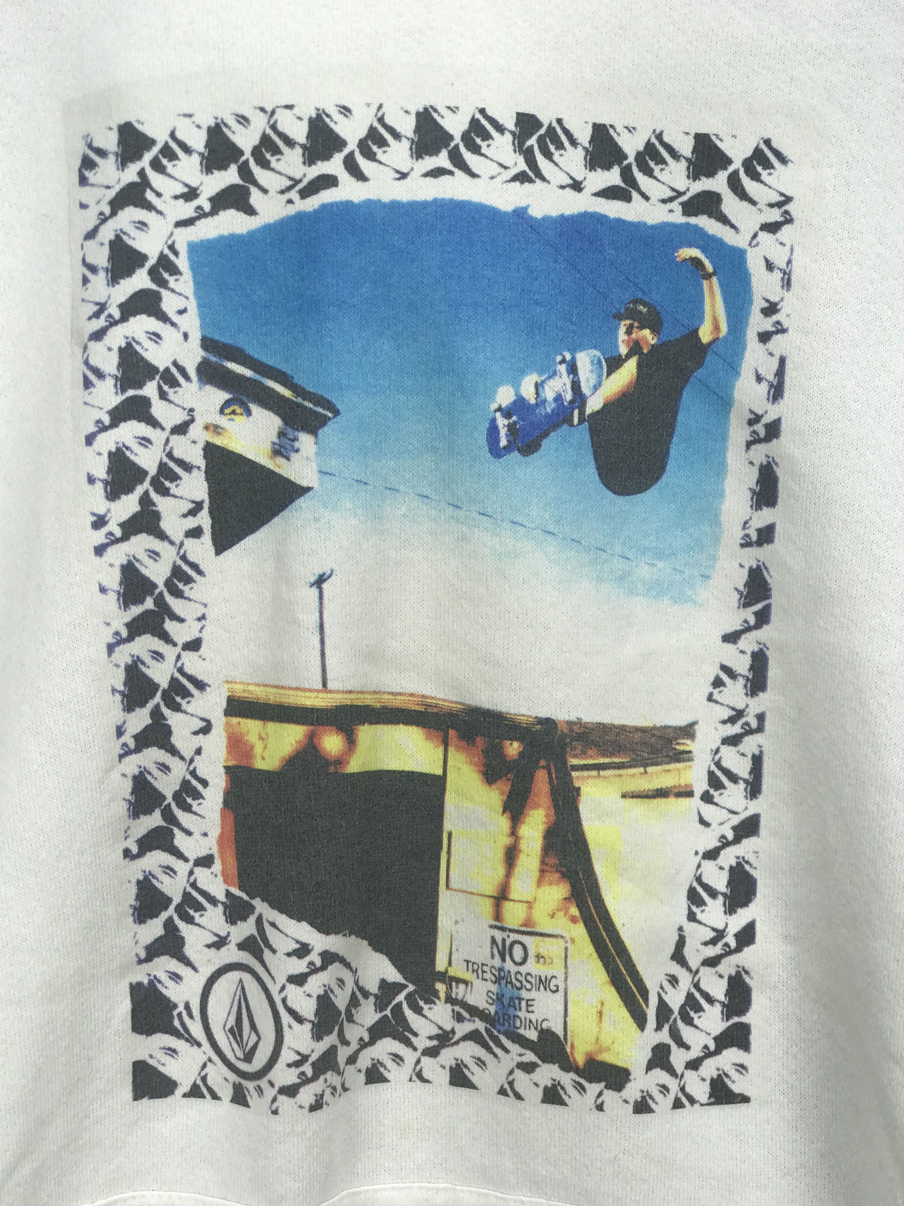 Volcom Vintage Volcom Stone Skateboarding Hoodie 90s/Y2K Aesthetic Size US M / EU 48-50 / 2 - 2 Thumbnail
