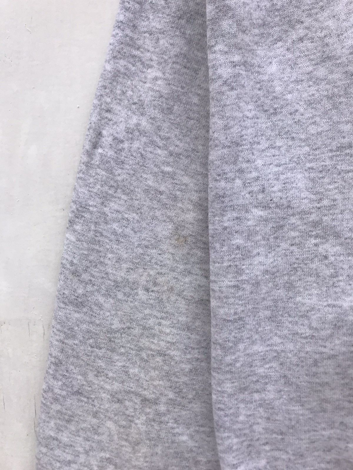 Guess Vintage Guess 1995 Big Logo Sweatshirt Size US L / EU 52-54 / 3 - 6 Thumbnail