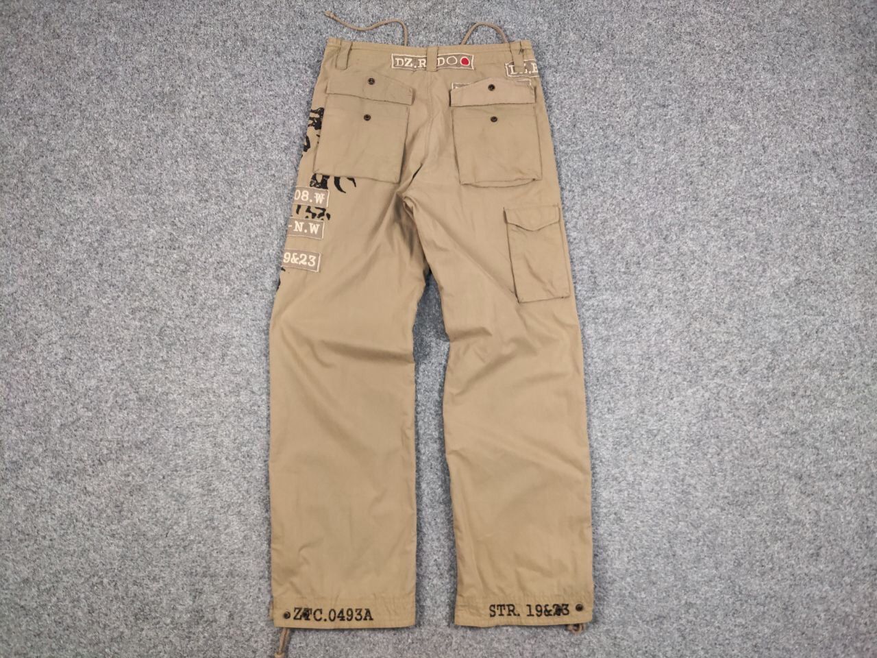 Japanese Brand Vintage 90's Japan Casual Beige Cargo Pants Dragon Logo Size US 34 / EU 50 - 16 Thumbnail