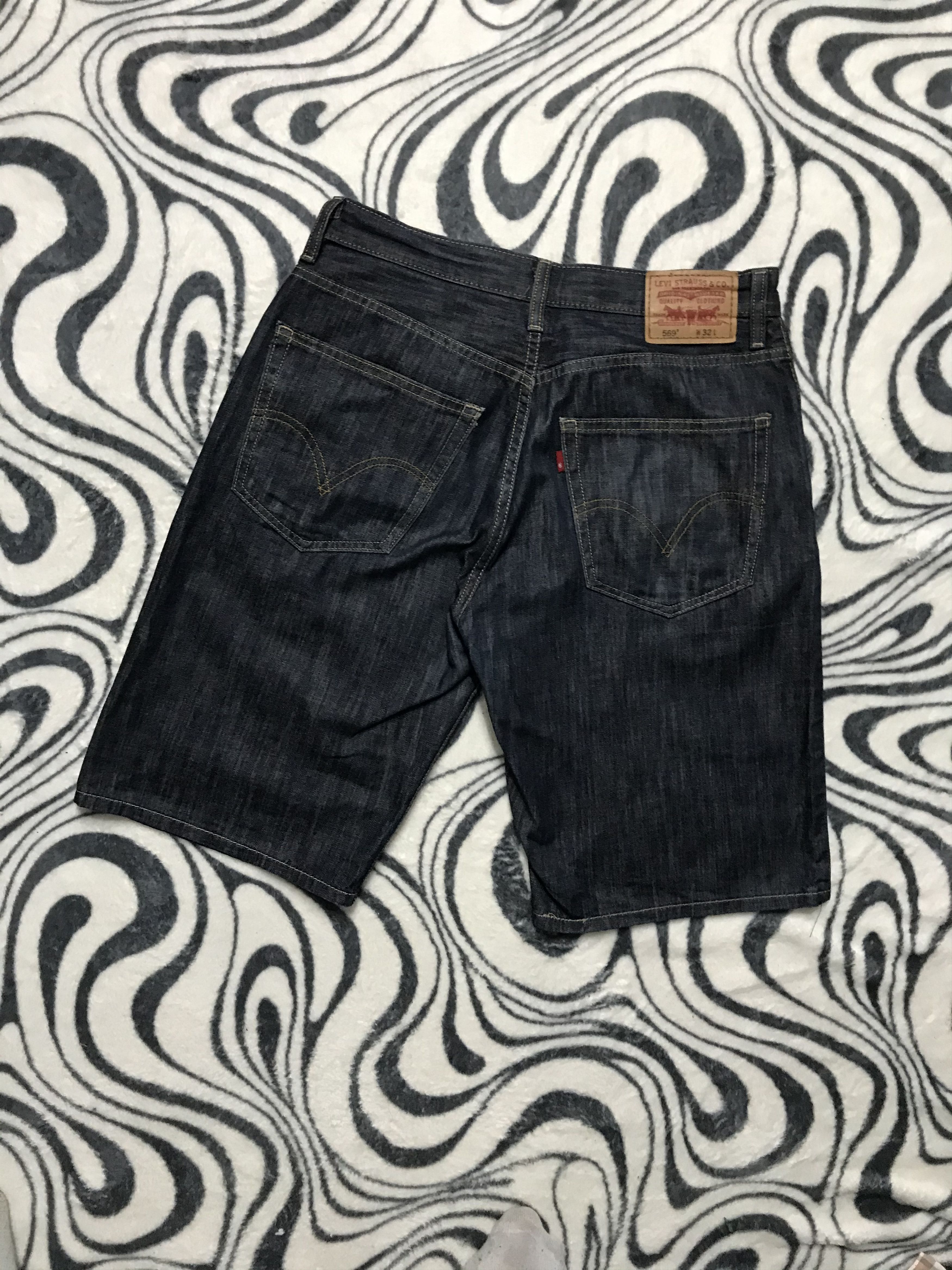 Levi's × Levi's Vintage Clothing × Vintage Vintage Levis 569 Denim Shorts Jeans Size US 32 / EU 48 - 1 Thumbnail