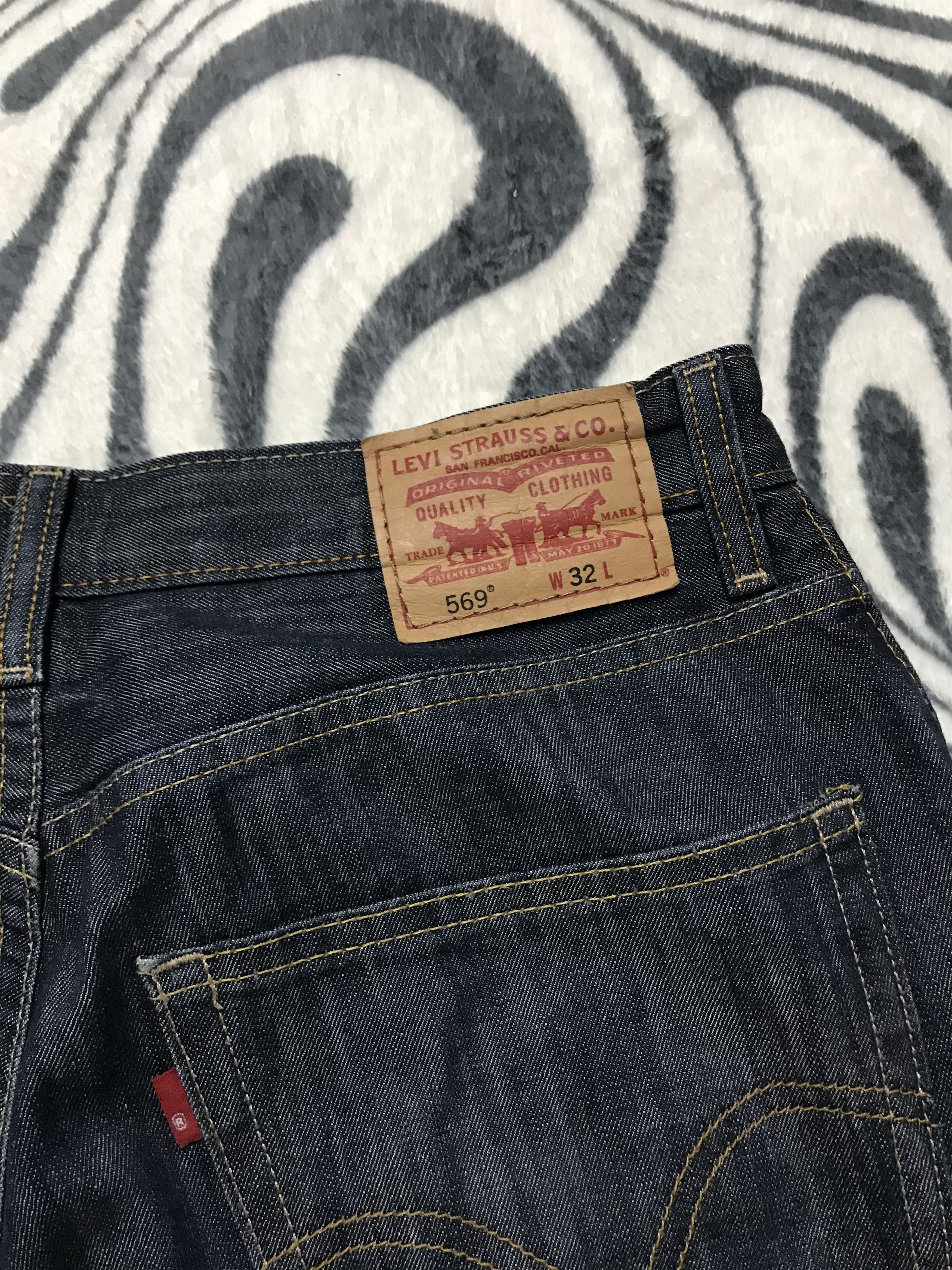 Levi's × Levi's Vintage Clothing × Vintage Vintage Levis 569 Denim Shorts Jeans Size US 32 / EU 48 - 2 Thumbnail