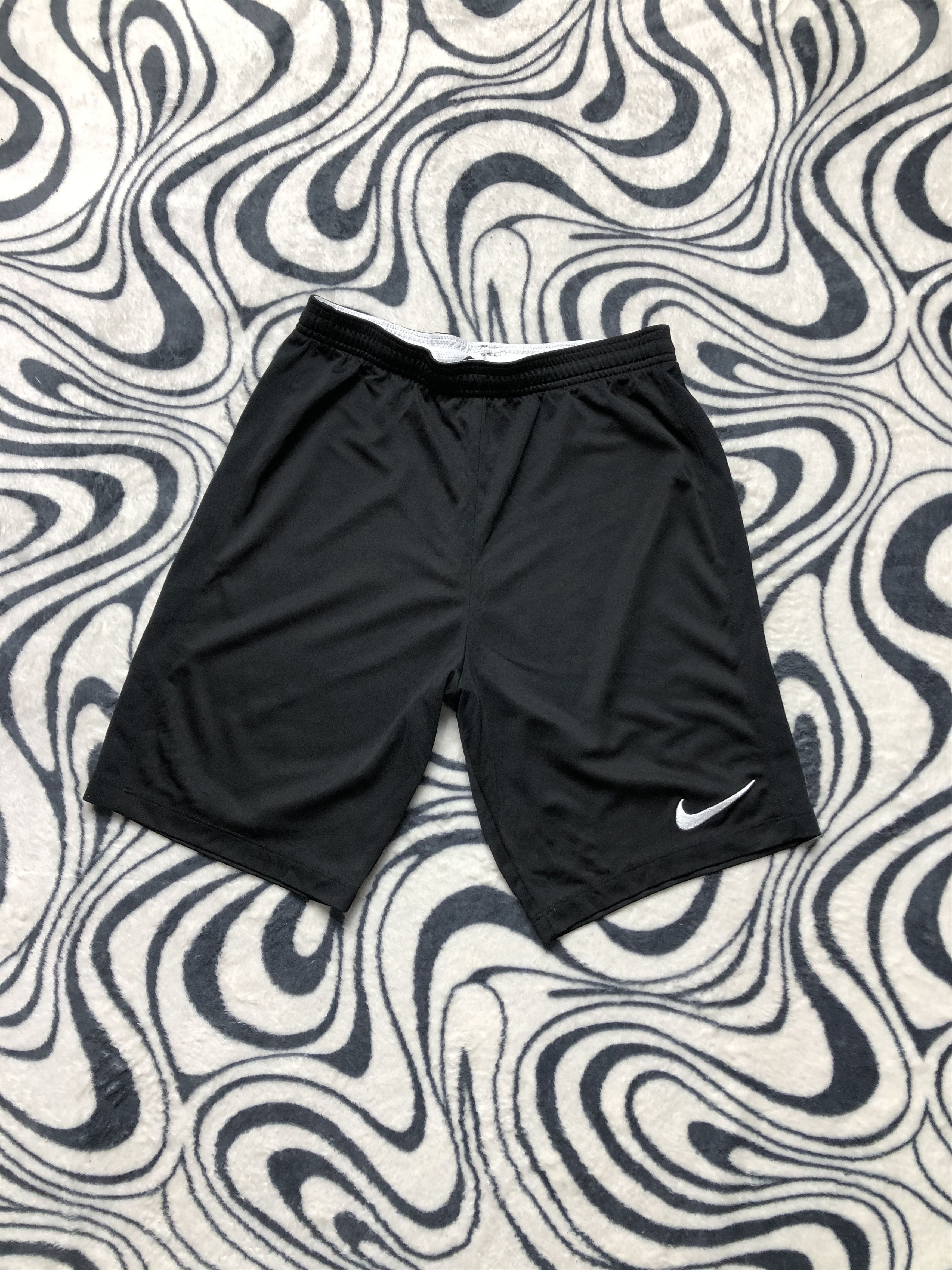 Nike Nike Vintage Mens Shorts Dri Fit Y2K Swoosh Size US 30 / EU 46 - 1 Thumbnail