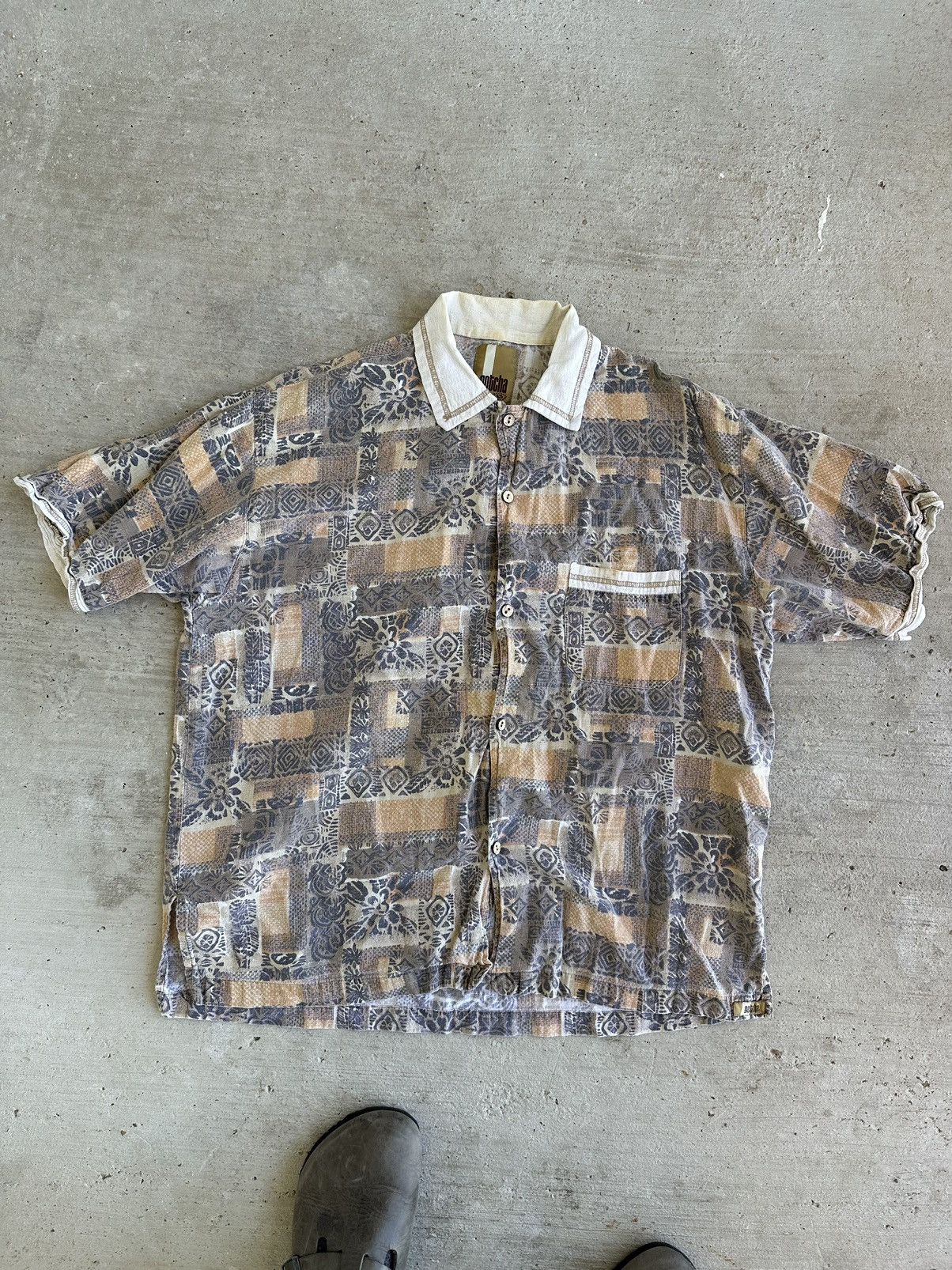 Gotcha × Vintage Vintage Gotcha y2k Button Up Pattern shirt Size US L / EU 52-54 / 3 - 1 Thumbnail