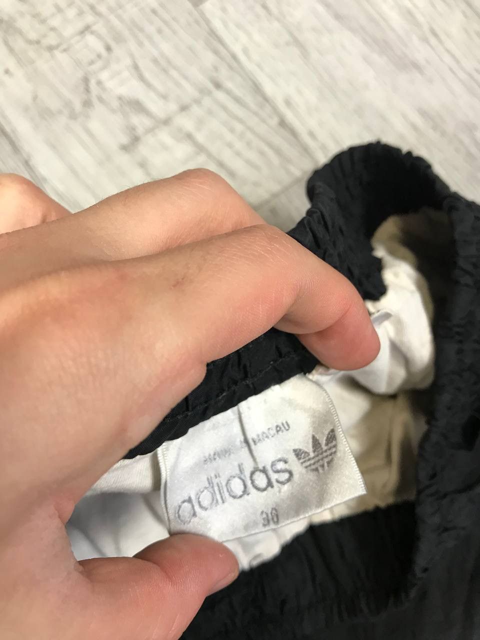 Adidas × Vintage Adidas vintage sportswear nylon shorts Size US 34 / EU 50 - 4 Thumbnail