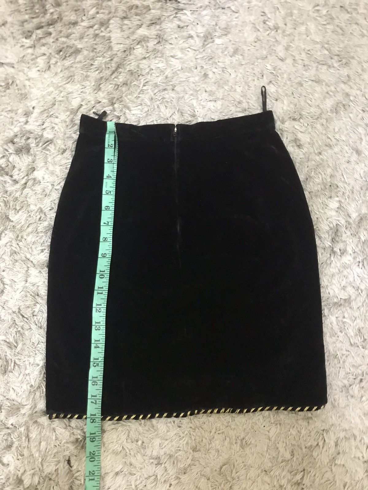 Betsey Johnson 🔥🔥🔥Vintage Betsey Johnson Luxe Velvet Mini Skirt Size 26" / US 2 / IT 38 - 10 Thumbnail