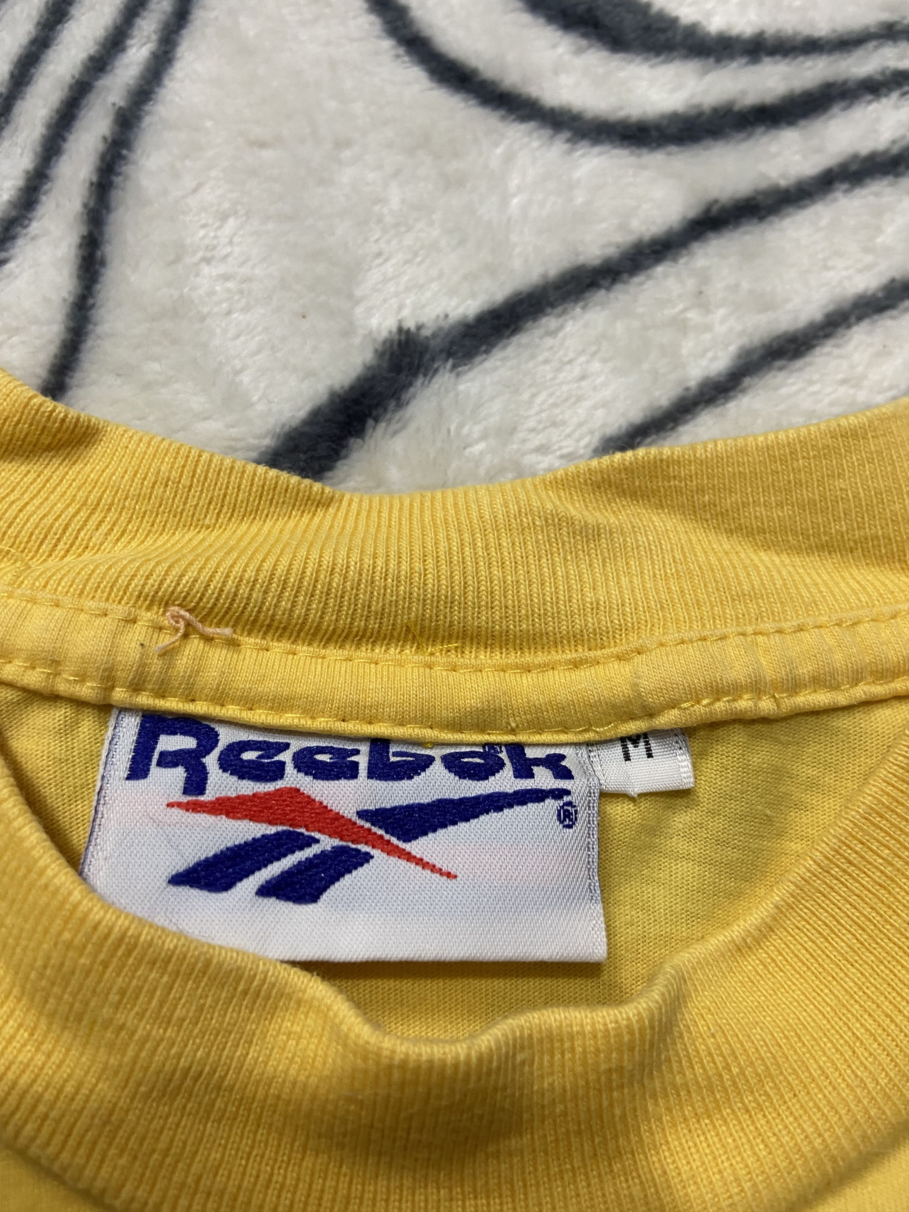 Reebok × Vintage Vintage Reebok Mens T-Shirt Tee Y2K Size US M / EU 48-50 / 2 - 3 Thumbnail