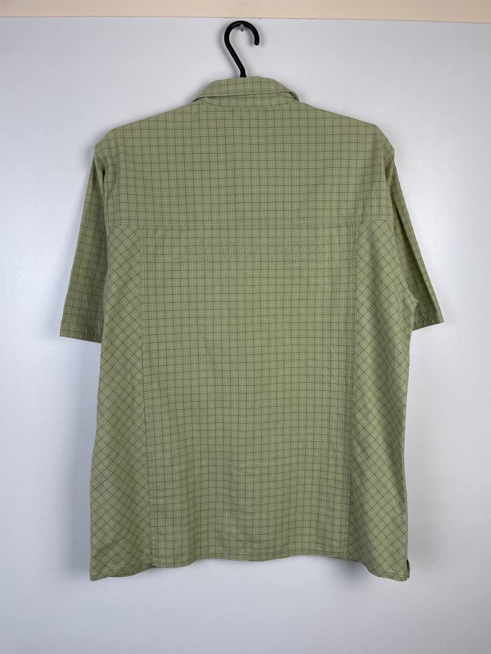 Santa Cruz Skateboards Santa Cruz skateboarding vintage shirt size M Size US M / EU 48-50 / 2 - 3 Thumbnail