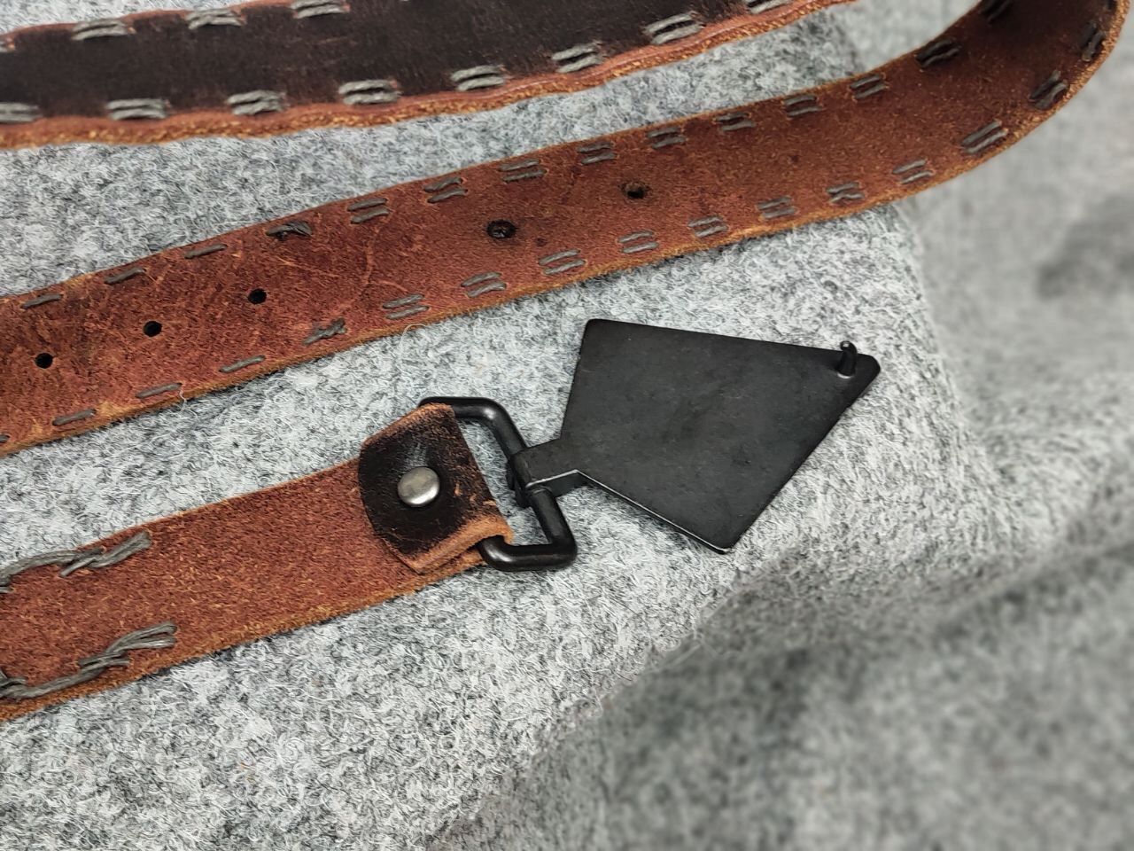 Vintage Vintage 90s Guess Style Japan Leather Dark Belt Avant Garde Size ONE SIZE - 15 Thumbnail