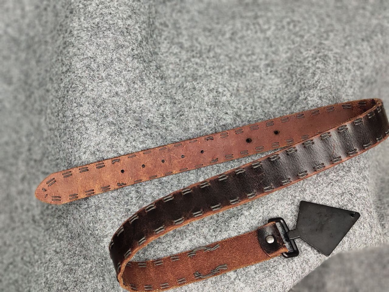 Vintage Vintage 90s Guess Style Japan Leather Dark Belt Avant Garde Size ONE SIZE - 16 Thumbnail