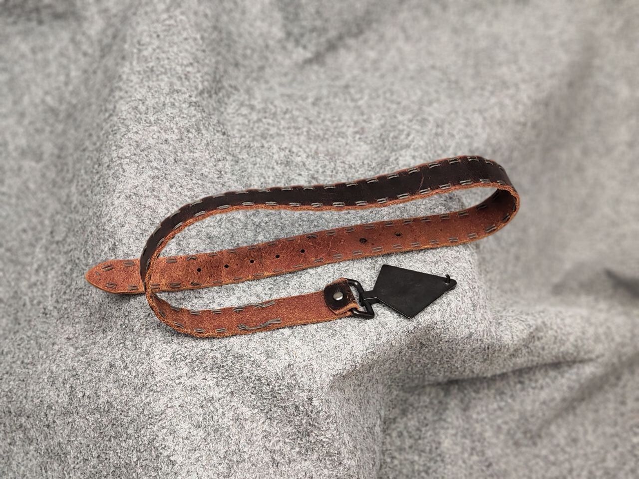 Vintage Vintage 90s Guess Style Japan Leather Dark Belt Avant Garde Size ONE SIZE - 14 Thumbnail