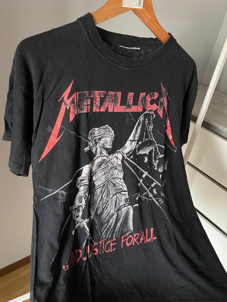 Metallica Vintage Metallica and justice for all overprint 90s tee Size US M / EU 48-50 / 2 - 3 Thumbnail