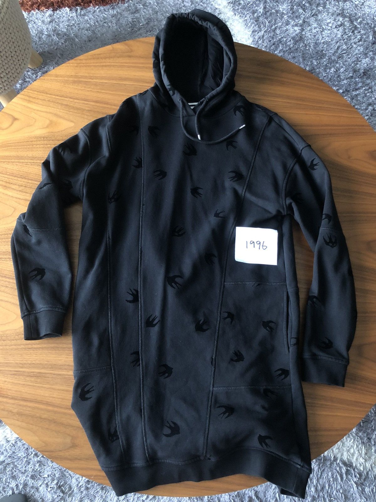 Alexander McQueen × MCQ Alexander McQueen ‘McQ’ Swallow Dress/Hoodie Size XS / US 0-2 / IT 36-38 - 1 Thumbnail