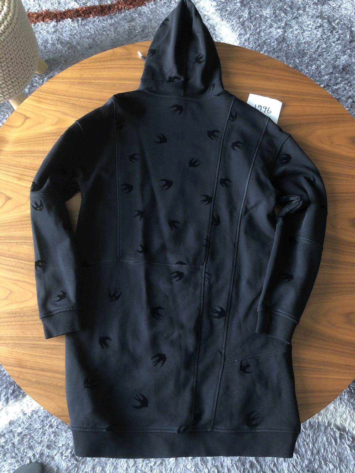 Alexander McQueen × MCQ Alexander McQueen ‘McQ’ Swallow Dress/Hoodie Size XS / US 0-2 / IT 36-38 - 2 Thumbnail
