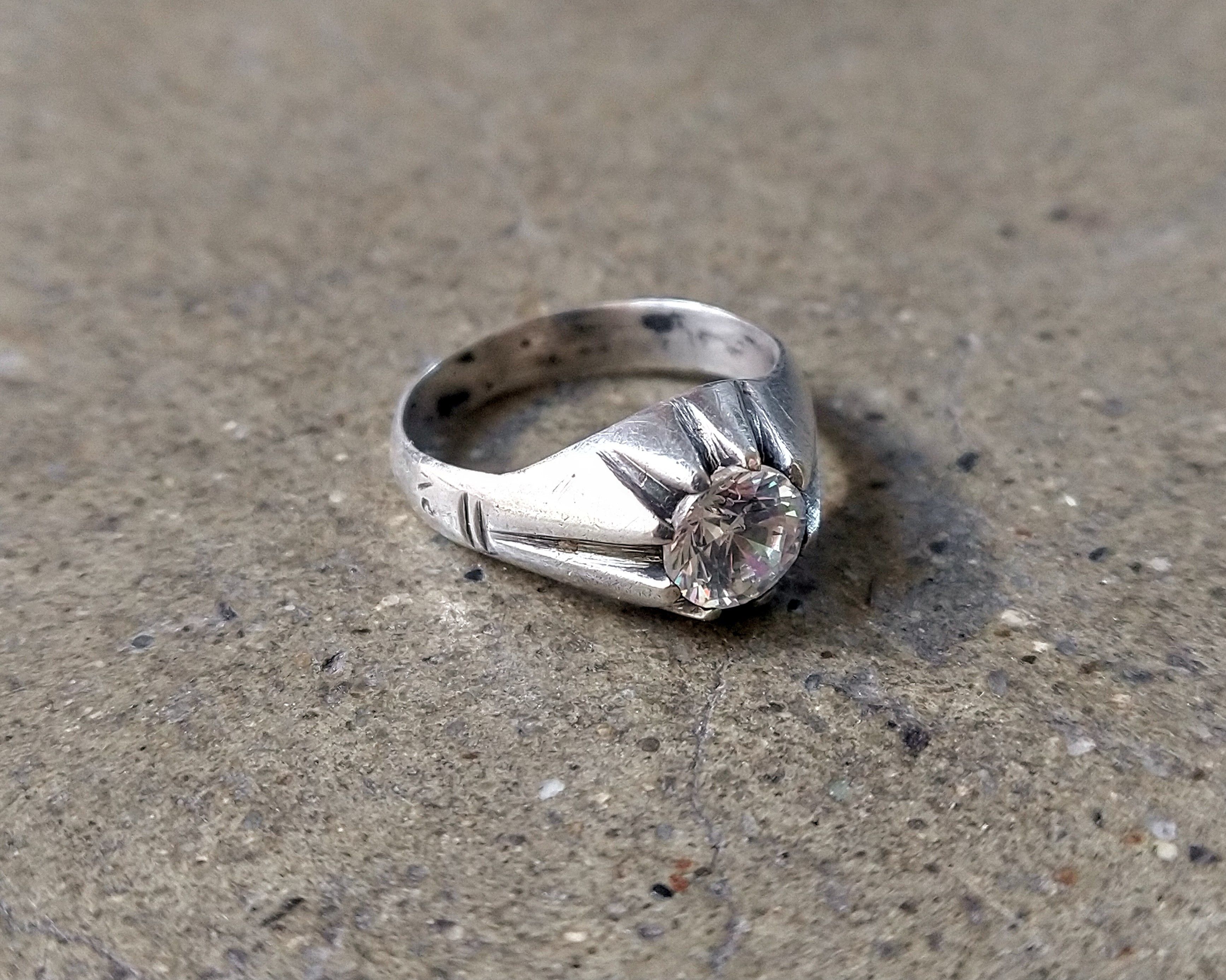 Vintage Sterling Silver Ring Size 9 CZ Art Deco Modern