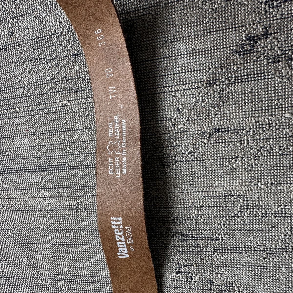 Vintage VINTAGE VANZETTI LEATHER QUEEN BELTS Size ONE SIZE - 4 Thumbnail