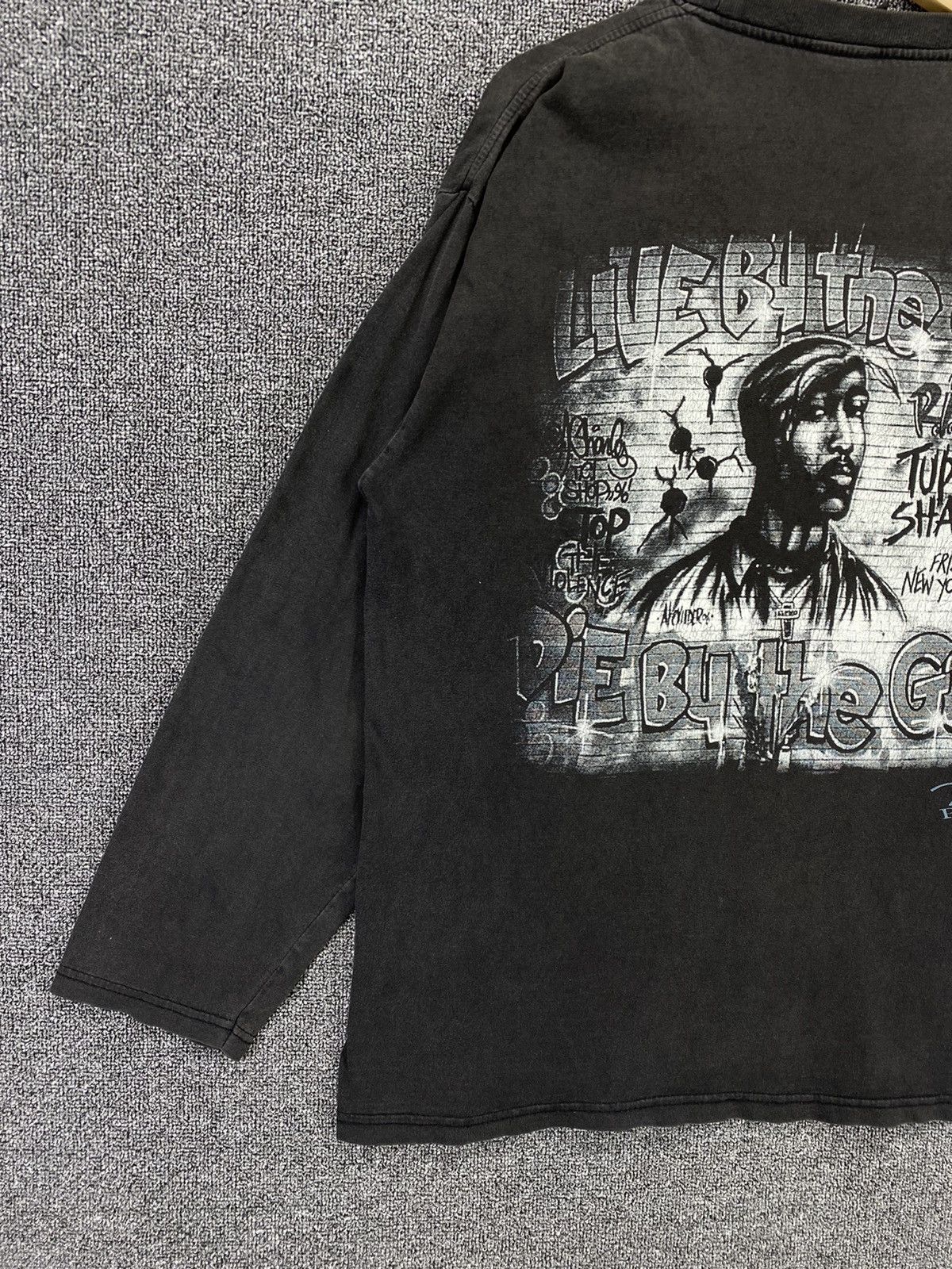 Band Tees Vintage Tupac Shakur 2pac in Memorial Rap Tees T Shirts Size US M / EU 48-50 / 2 - 13 Thumbnail