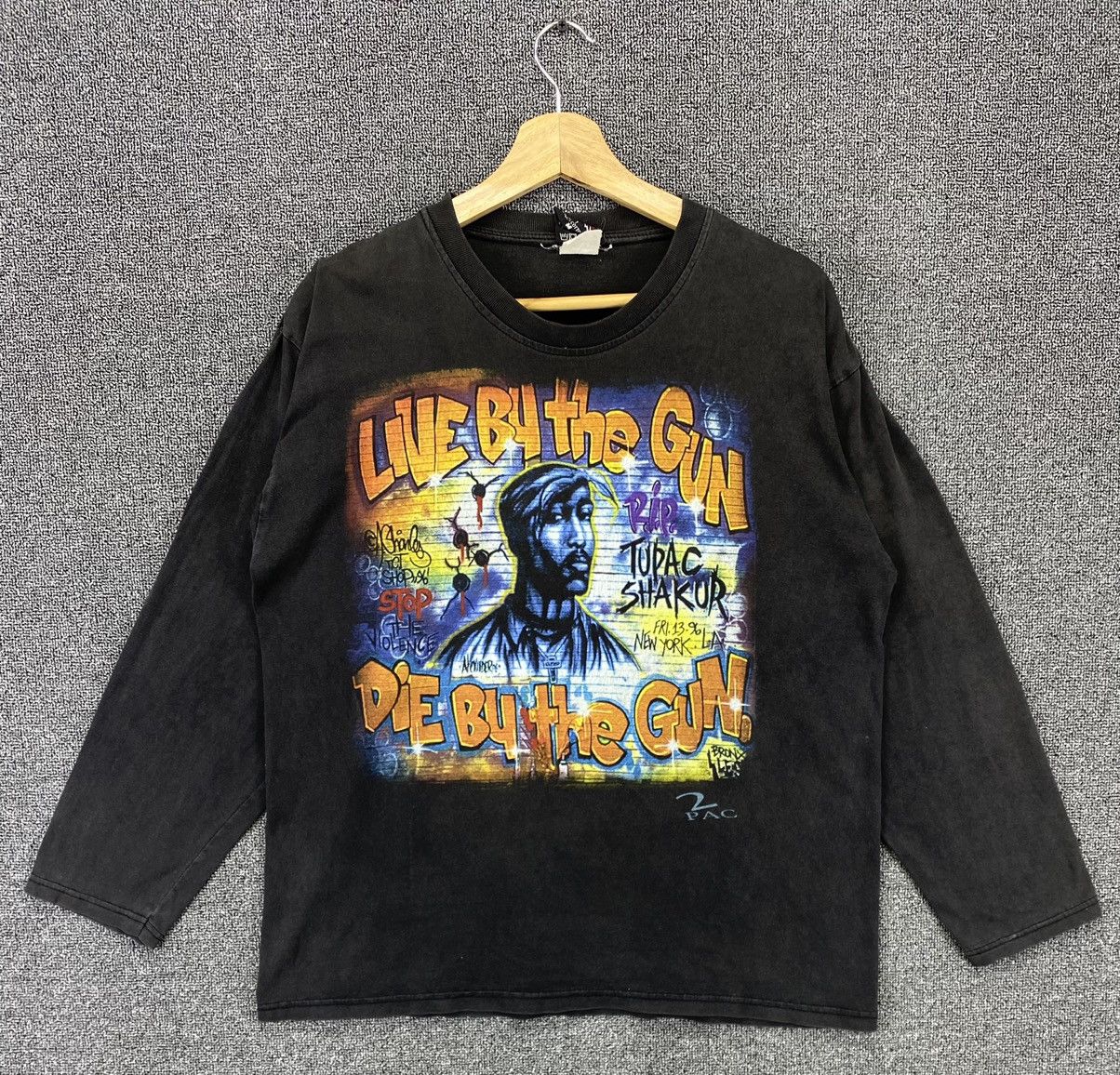 Band Tees Vintage Tupac Shakur 2pac in Memorial Rap Tees T Shirts Size US M / EU 48-50 / 2 - 2 Thumbnail