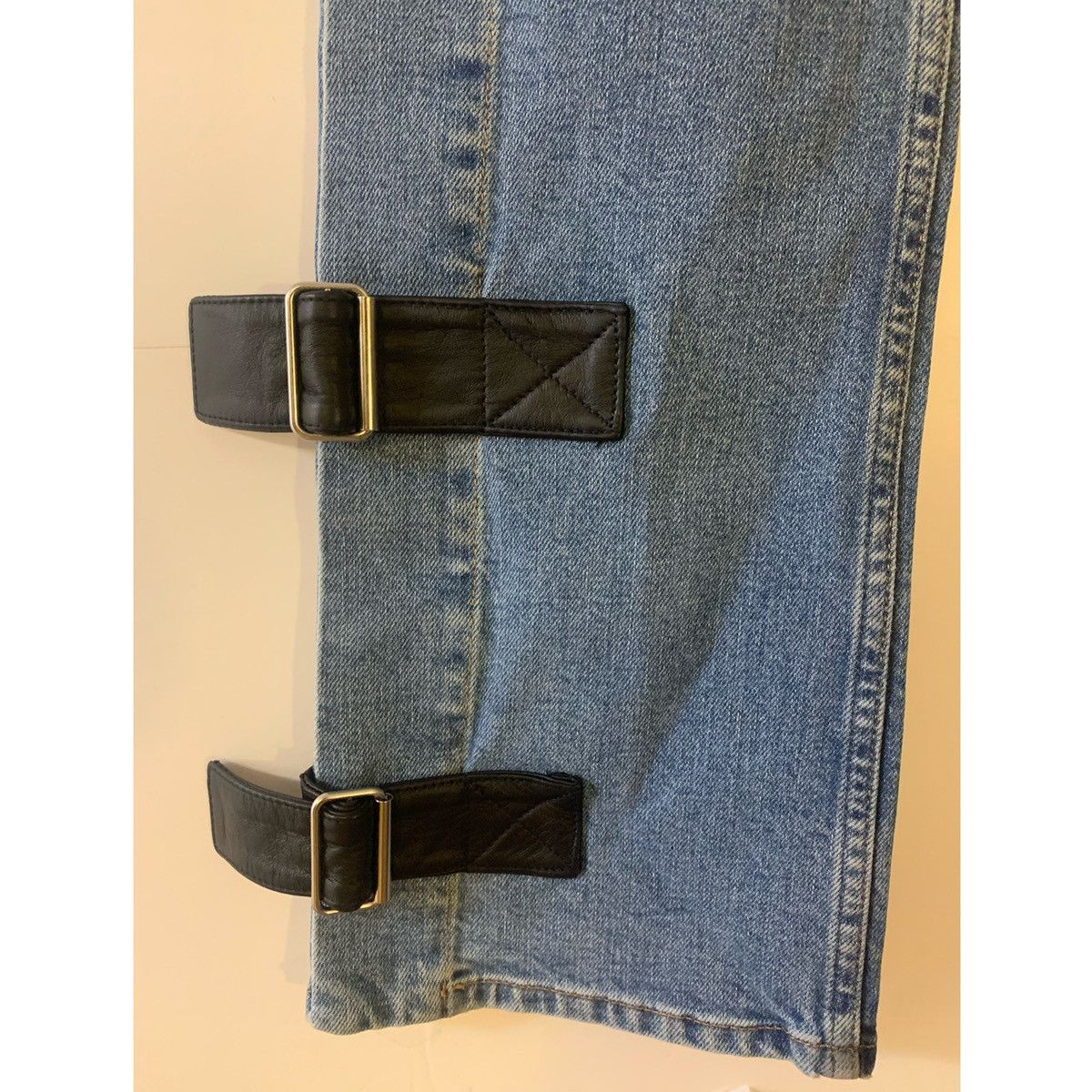 Helmut Lang HELMUT LANG LEATHER STRAP JEANS Size 26" / US 2 / IT 38 - 17 Thumbnail