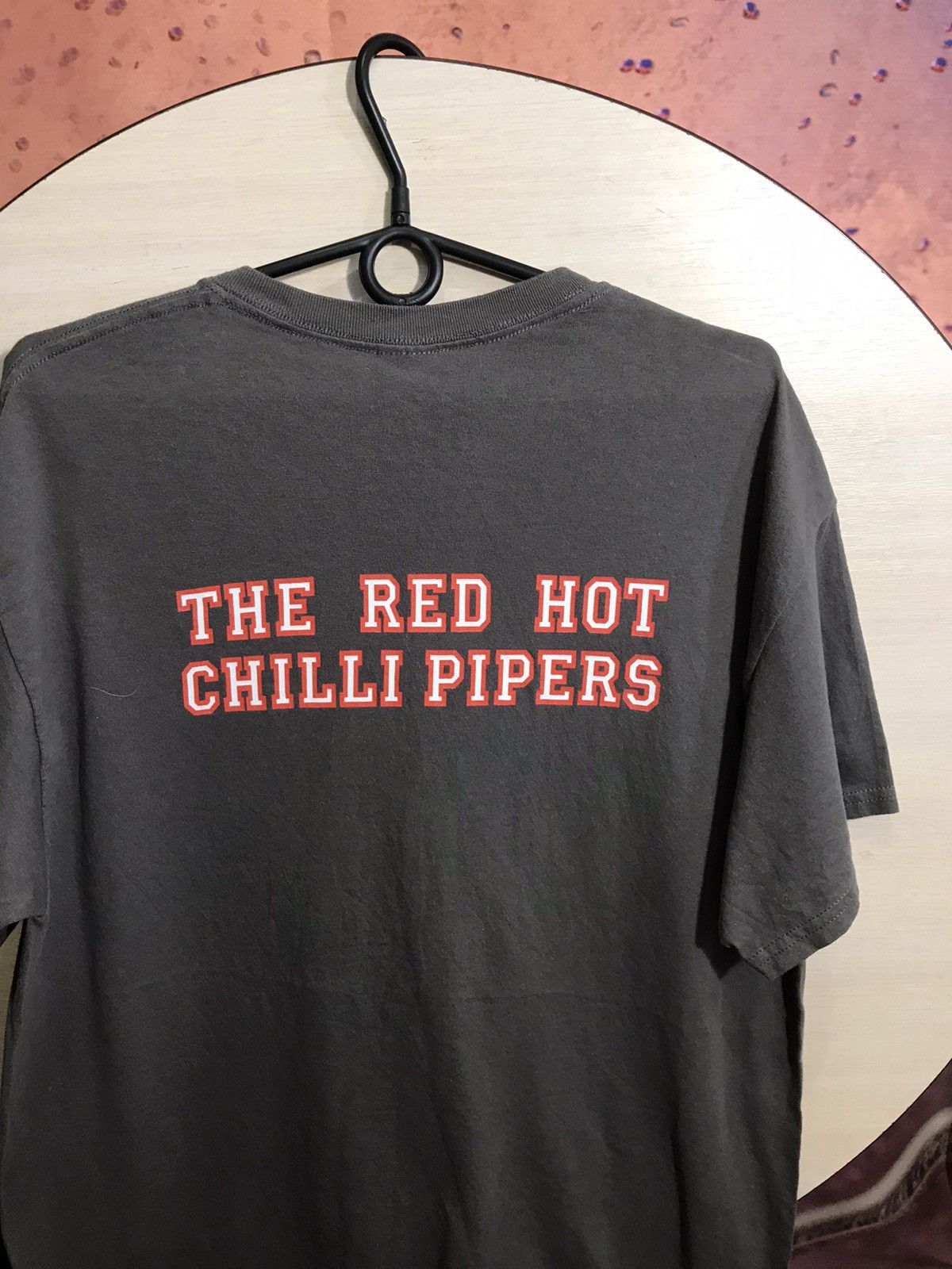 Band Tees Vintage Red Hot Chilli Peppers Band rock Tee Size US L / EU 52-54 / 3 - 5 Thumbnail