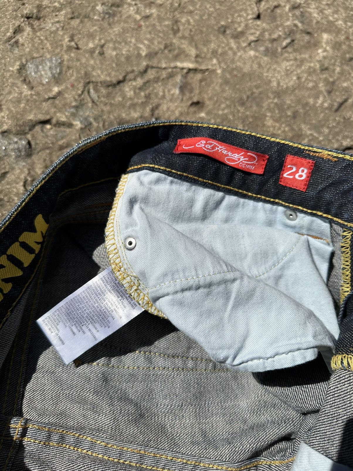 Christian Audigier × Ed Hardy × Vintage Vintage Y2K Ed Hardy by Christian Audigier Women’s Jeans Size 28" / US 6 / IT 42 - 6 Thumbnail